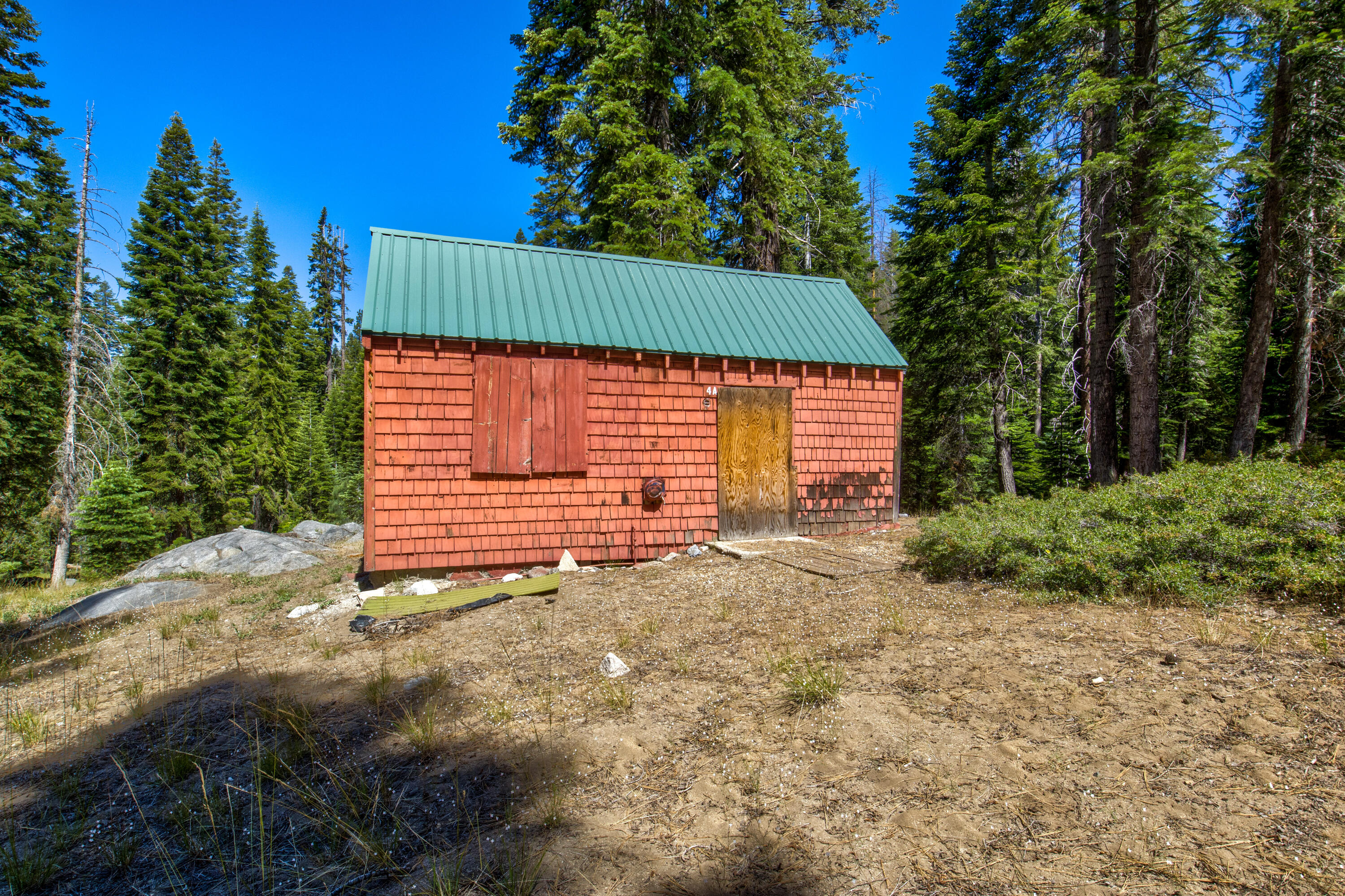 61011 Cedar Crest Ln, Lakeshore, CA 93634