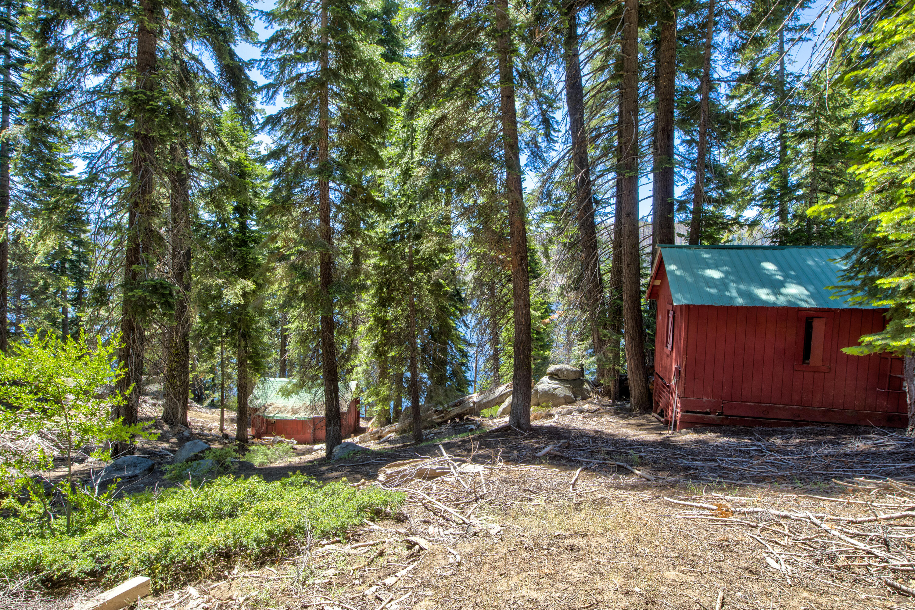 61011 Cedar Crest Ln, Lakeshore, CA 93634