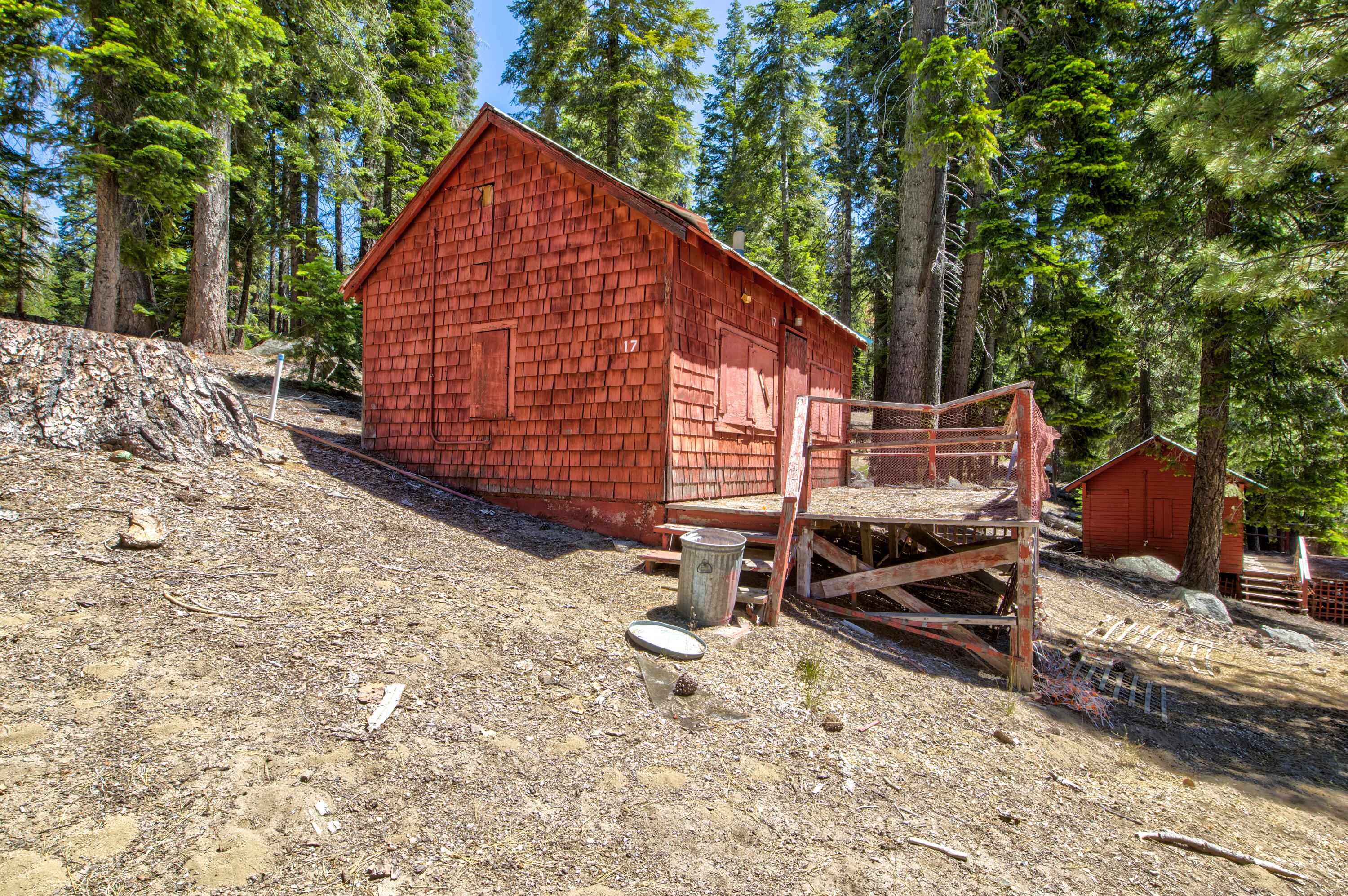 61011 Cedar Crest Ln, Lakeshore, CA 93634