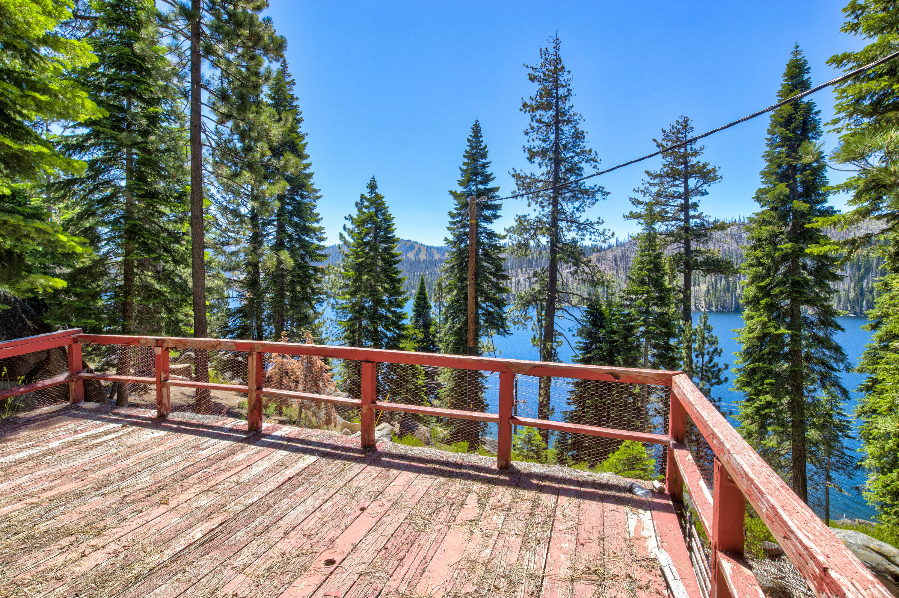 61011 Cedar Crest Ln, Lakeshore, CA 93634