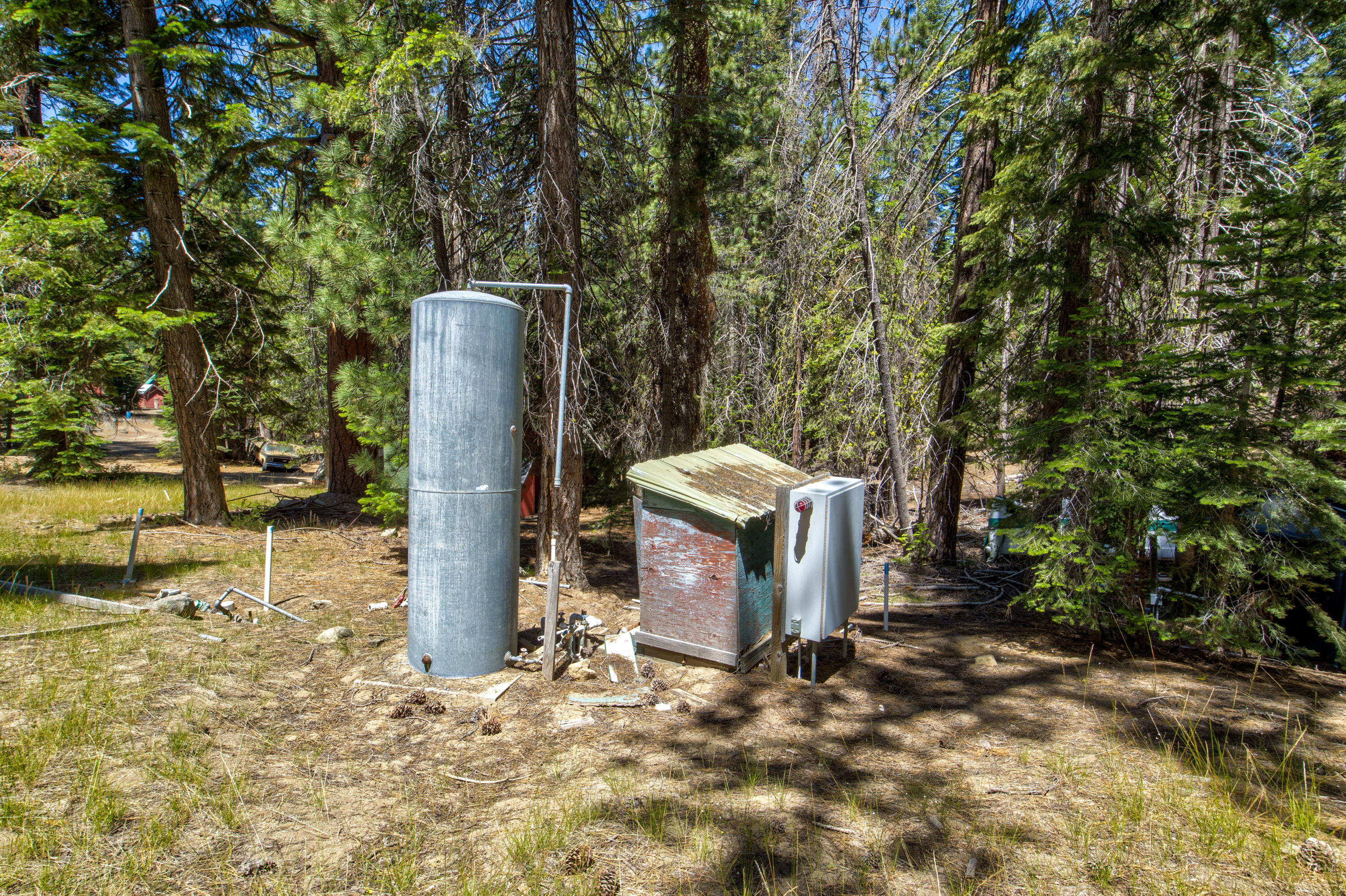 61011 Cedar Crest Ln, Lakeshore, CA 93634