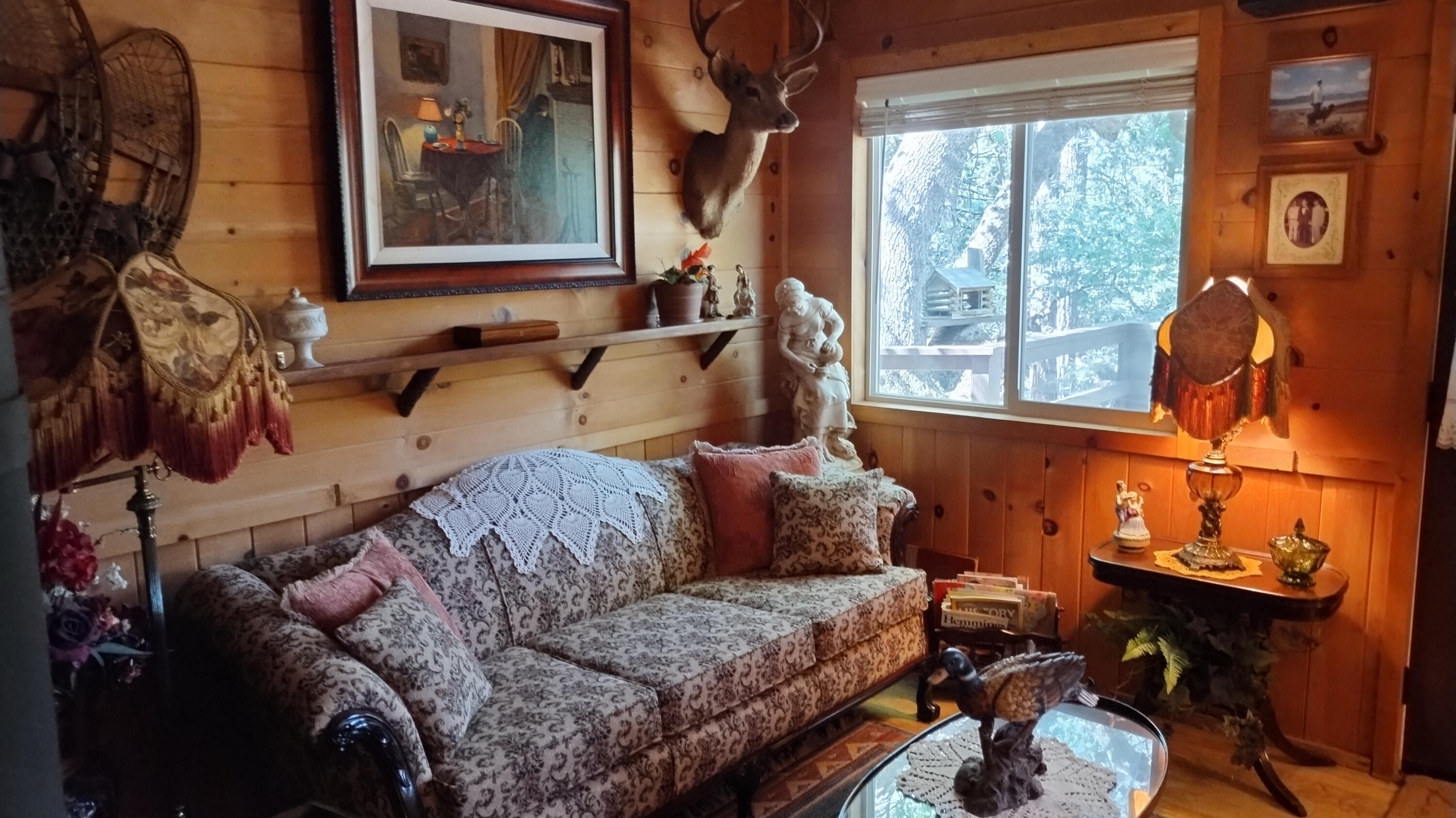 1271 Wy Ct, Camp Nelson, CA 93265