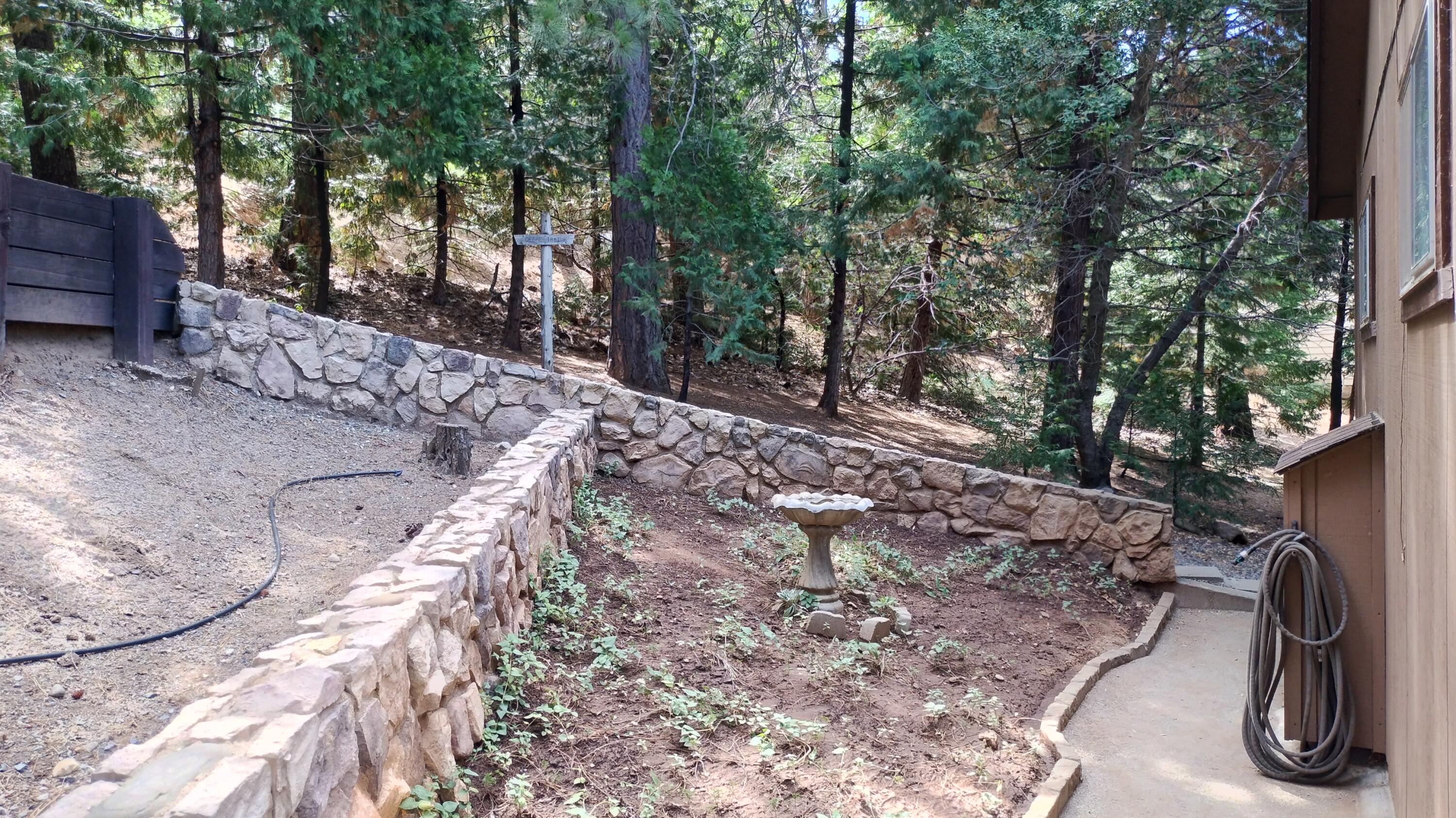 1271 Wy Ct, Camp Nelson, CA 93265