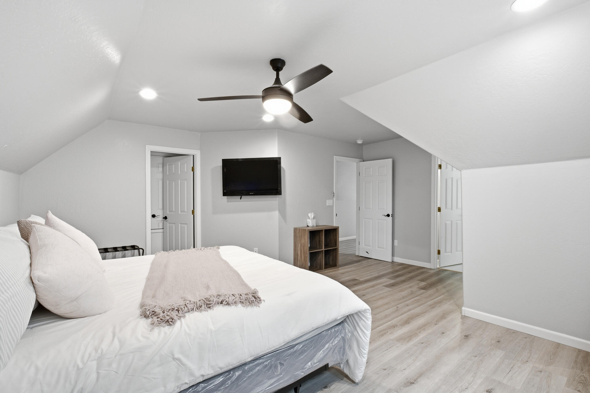 38129 Balch Park Rd, Springville, CA 93265