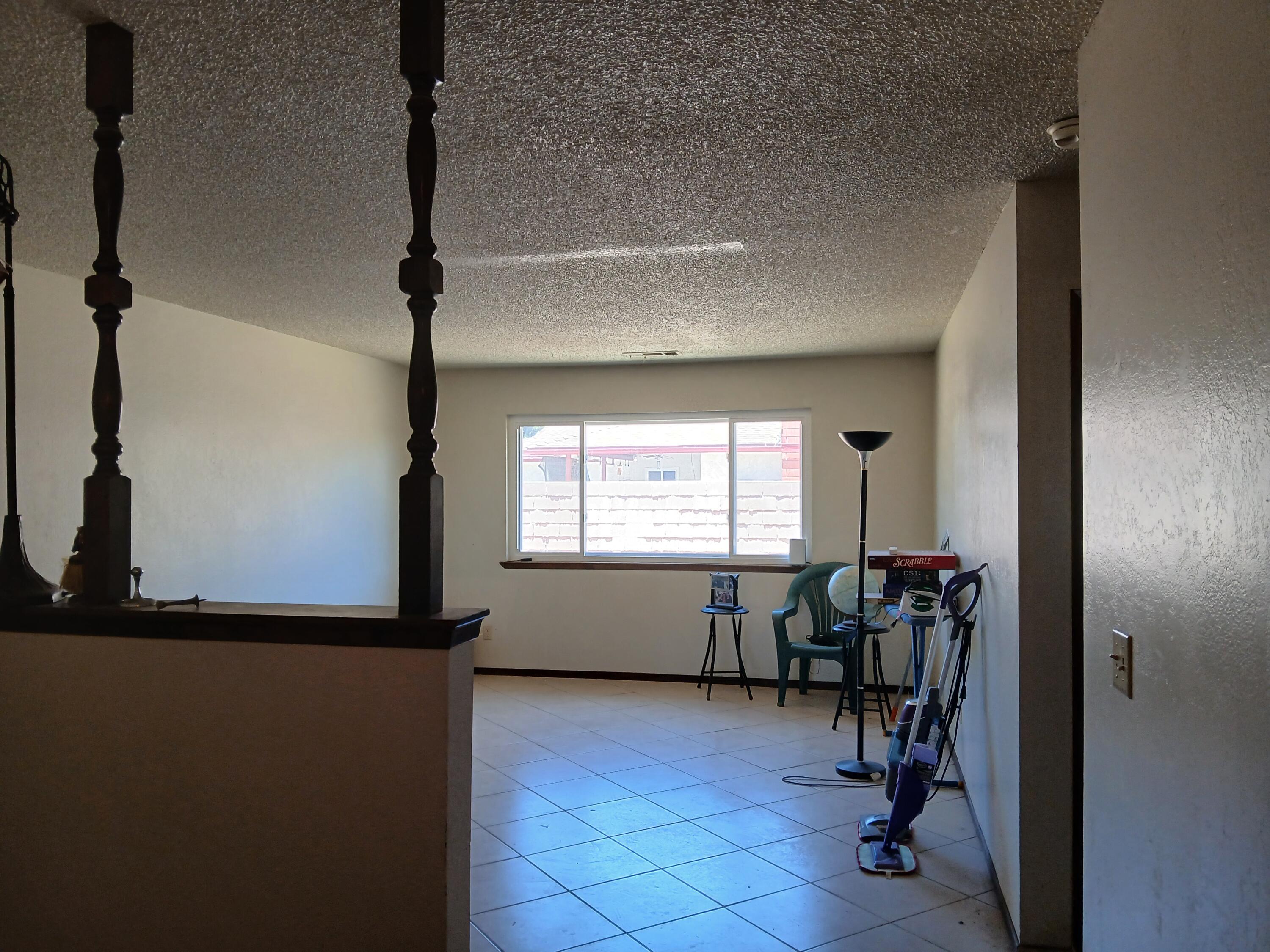 1820 E Ash Ave, Tulare, CA 93274