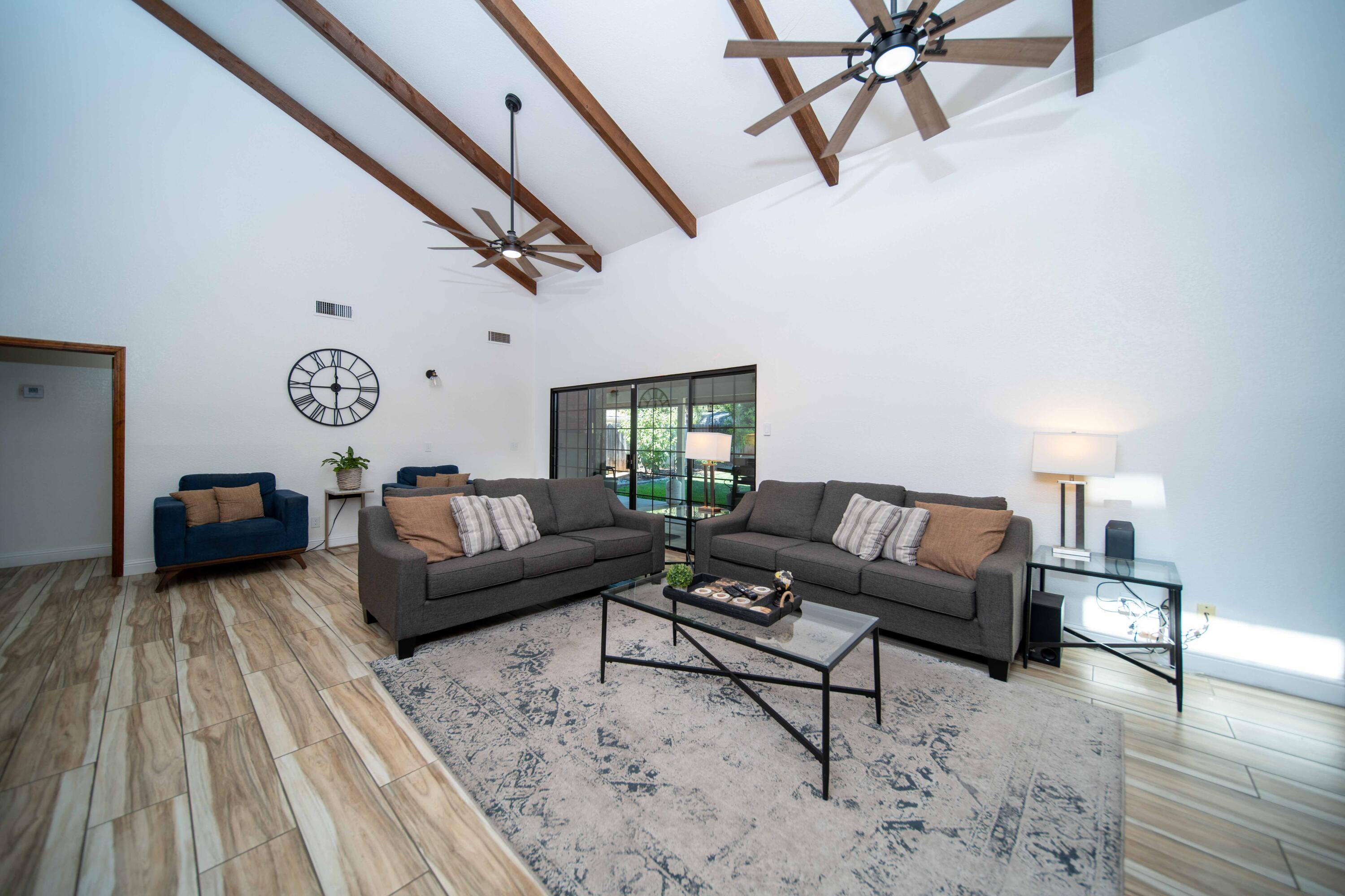 453 Timmy Ave, Clovis, CA 93612