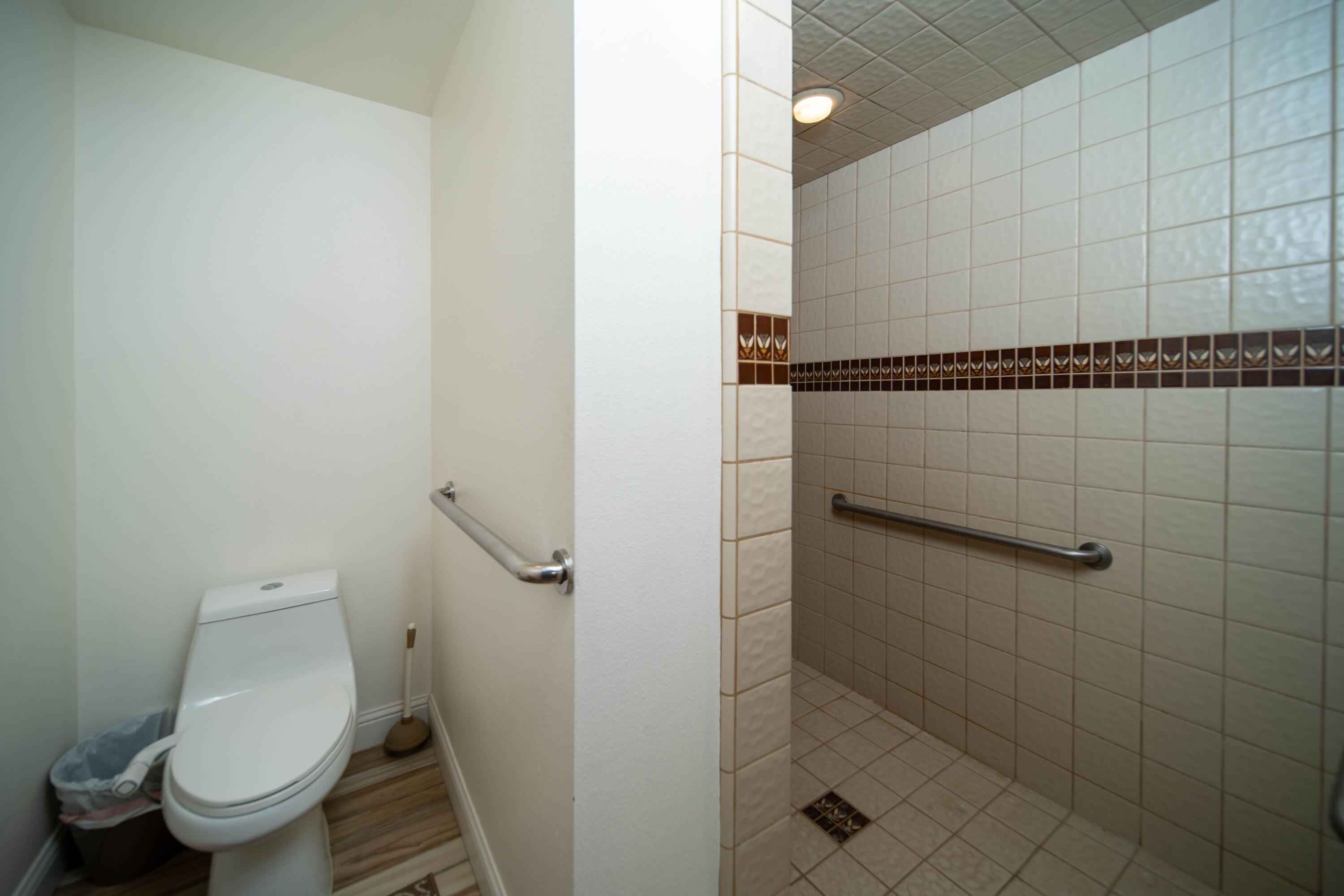 453 Timmy Ave, Clovis, CA 93612