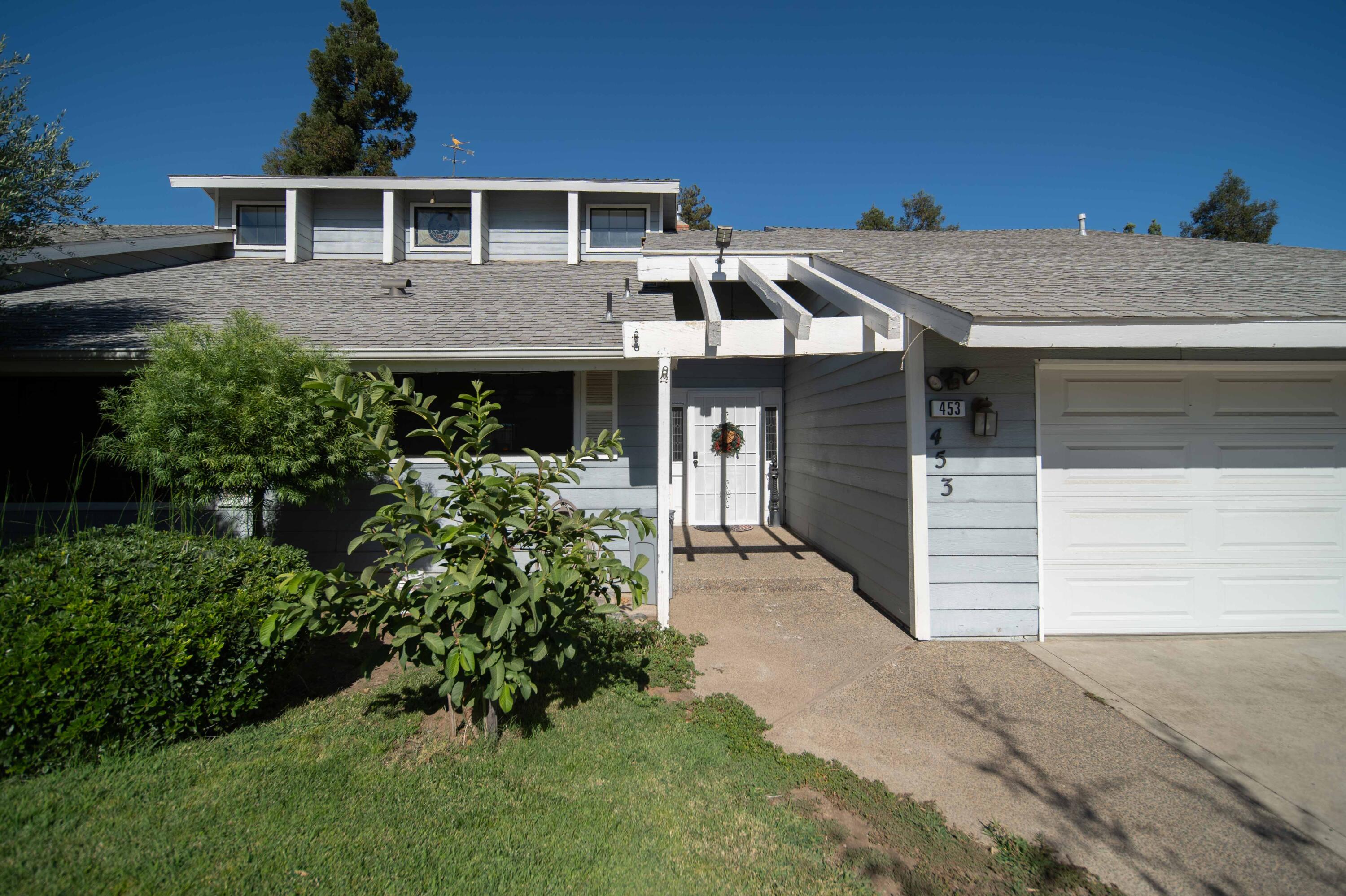453 Timmy Ave, Clovis, CA 93612