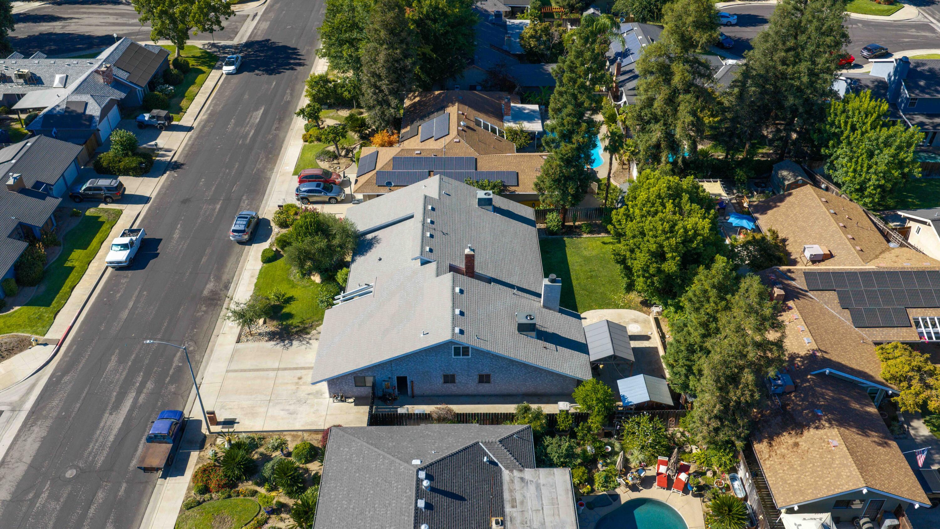453 Timmy Ave, Clovis, CA 93612