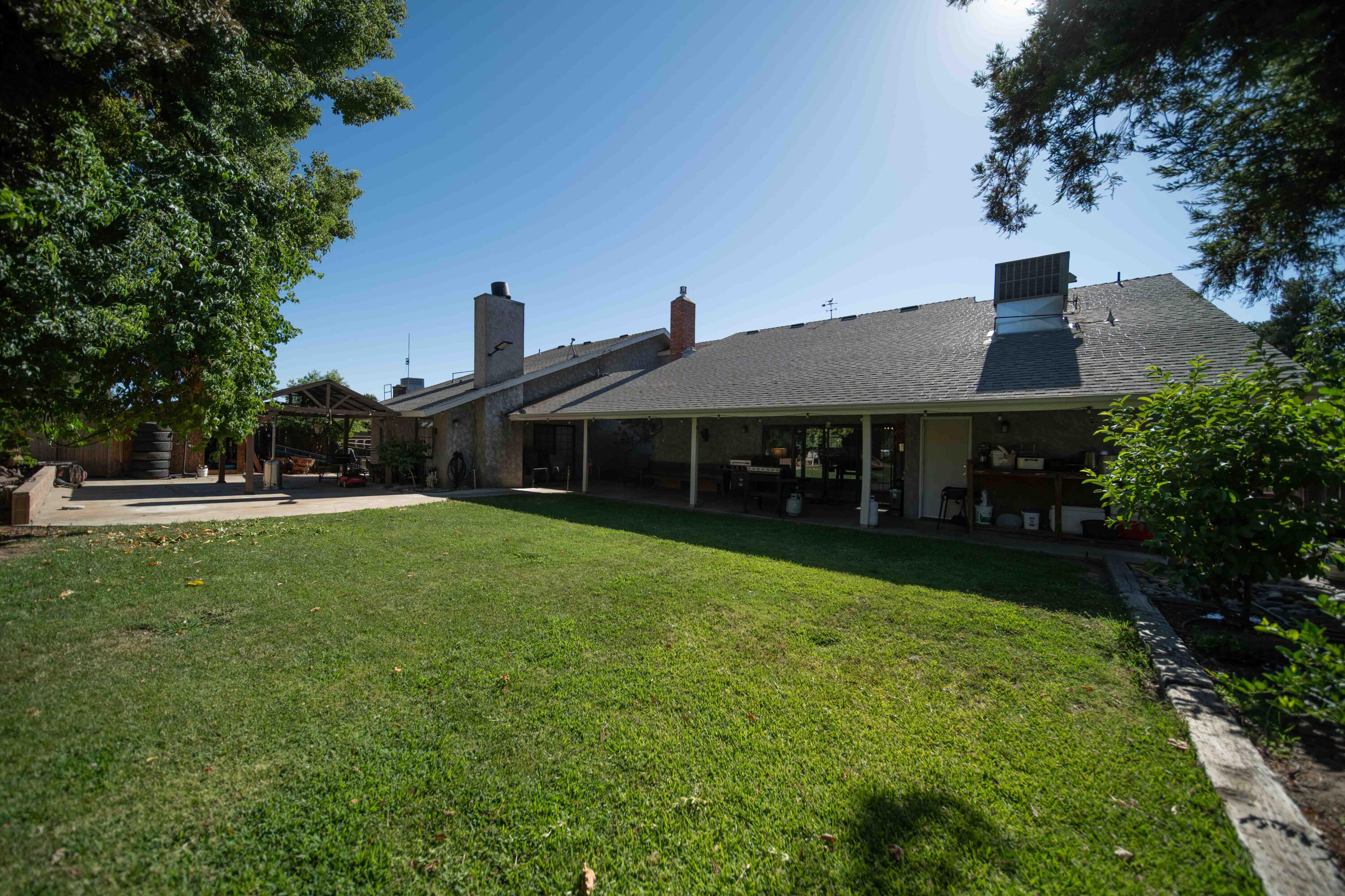 453 Timmy Ave, Clovis, CA 93612