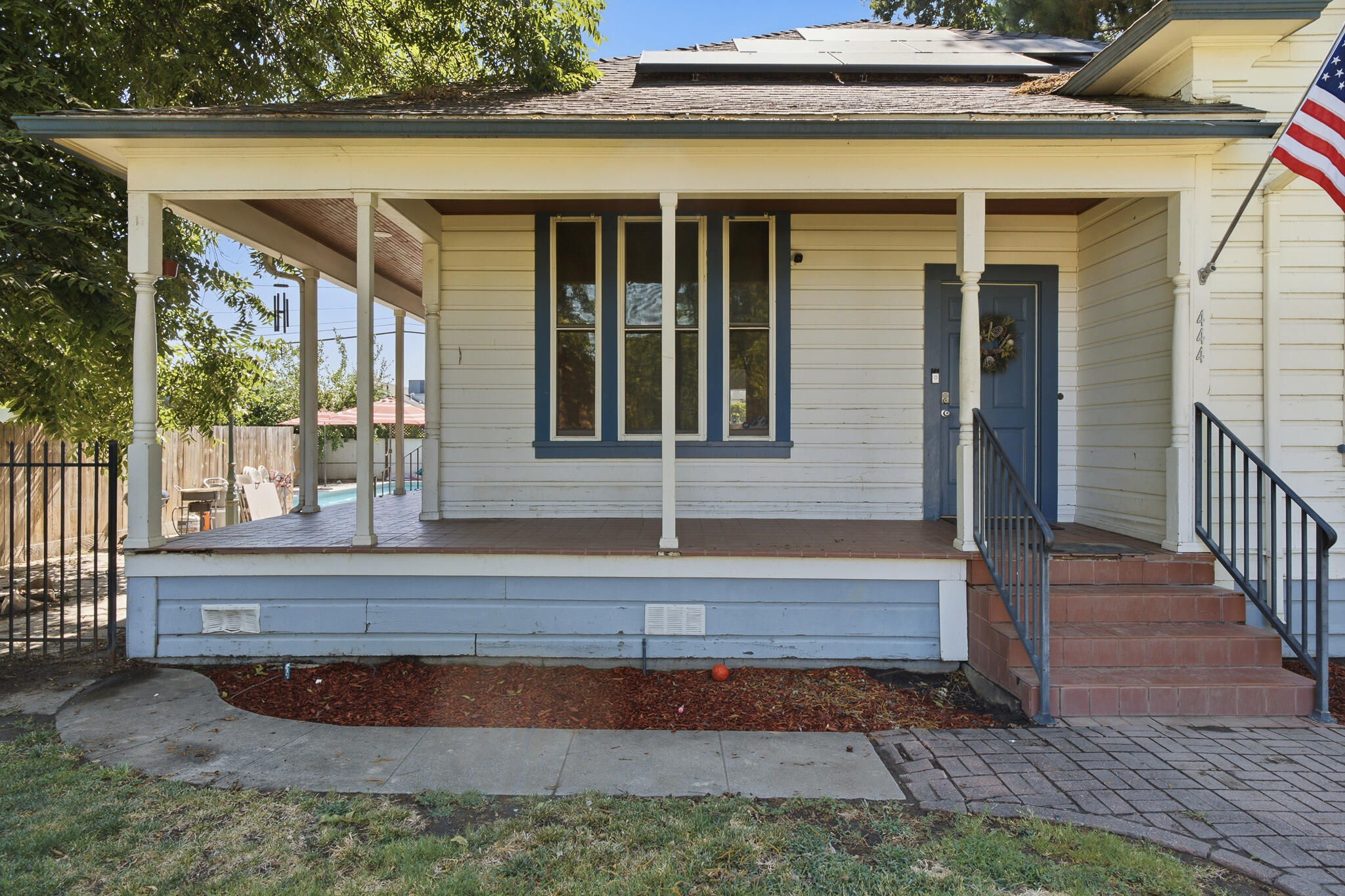444 S Church St, Visalia, CA 93277