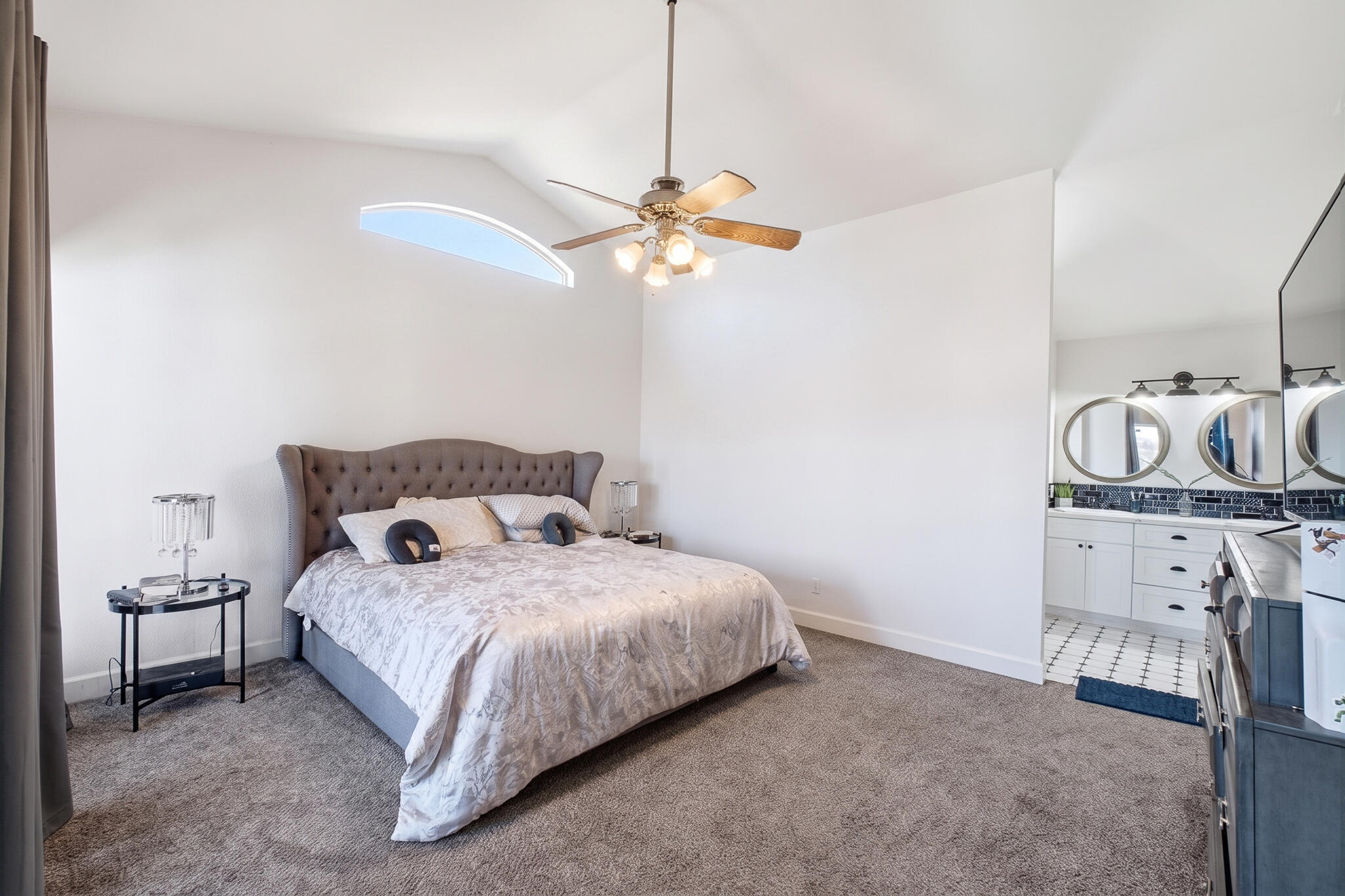 444 S Church St, Visalia, CA 93277