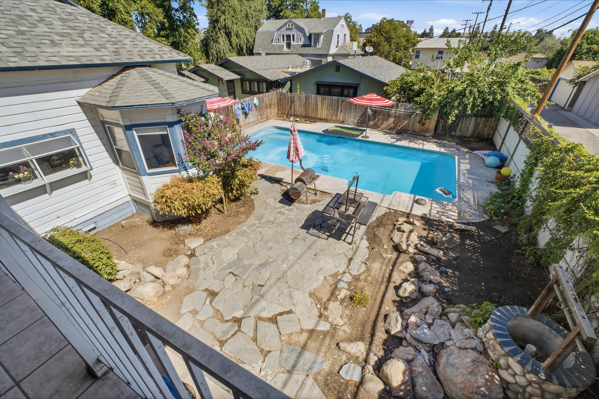 444 S Church St, Visalia, CA 93277