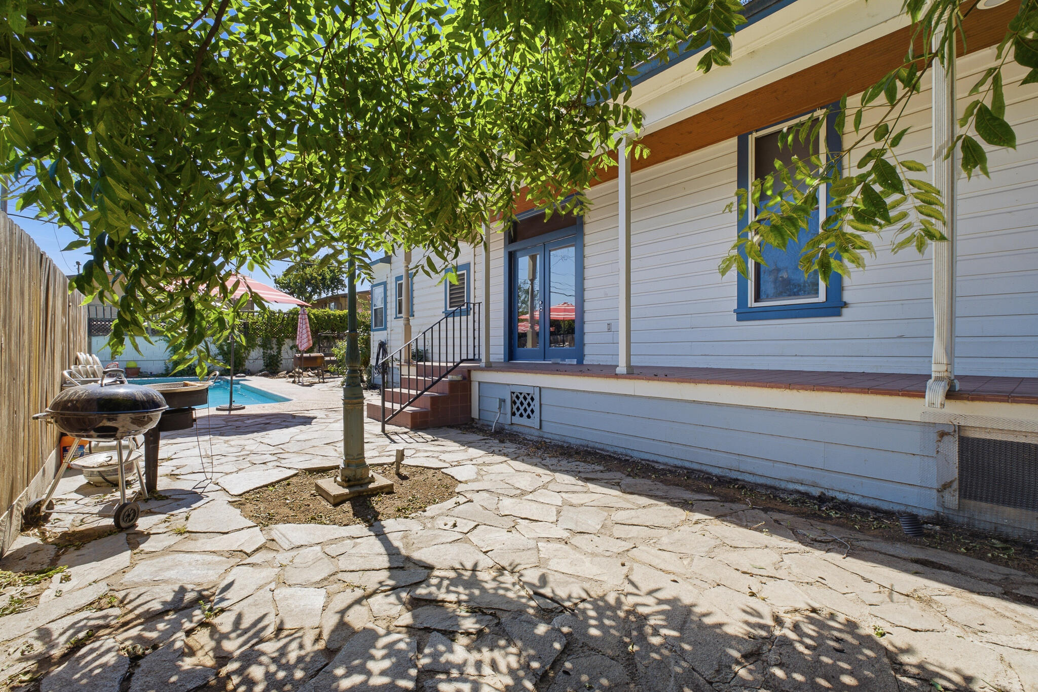 444 S Church St, Visalia, CA 93277