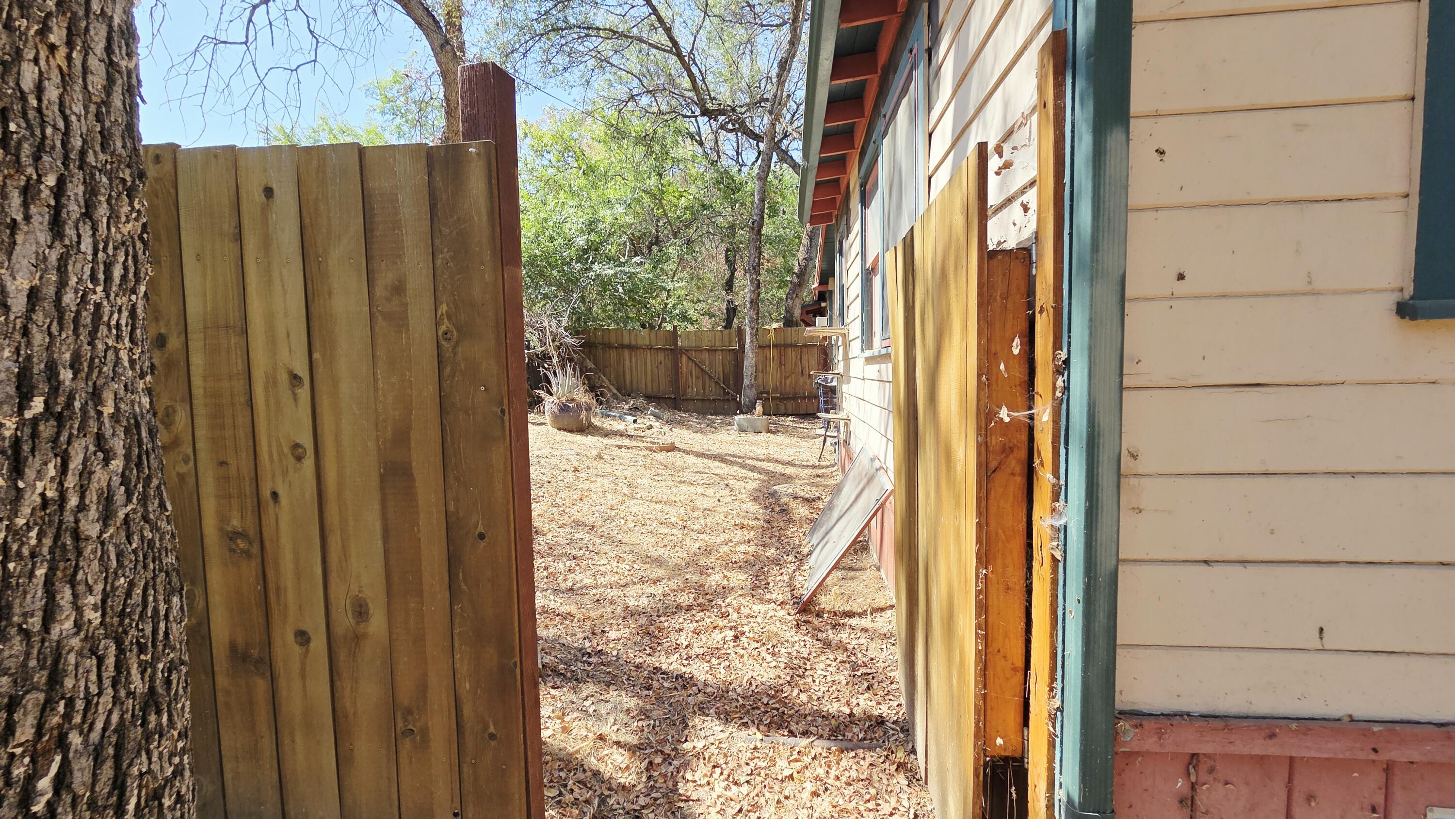 37647 Rio Vista Dr, Springville, CA 93265