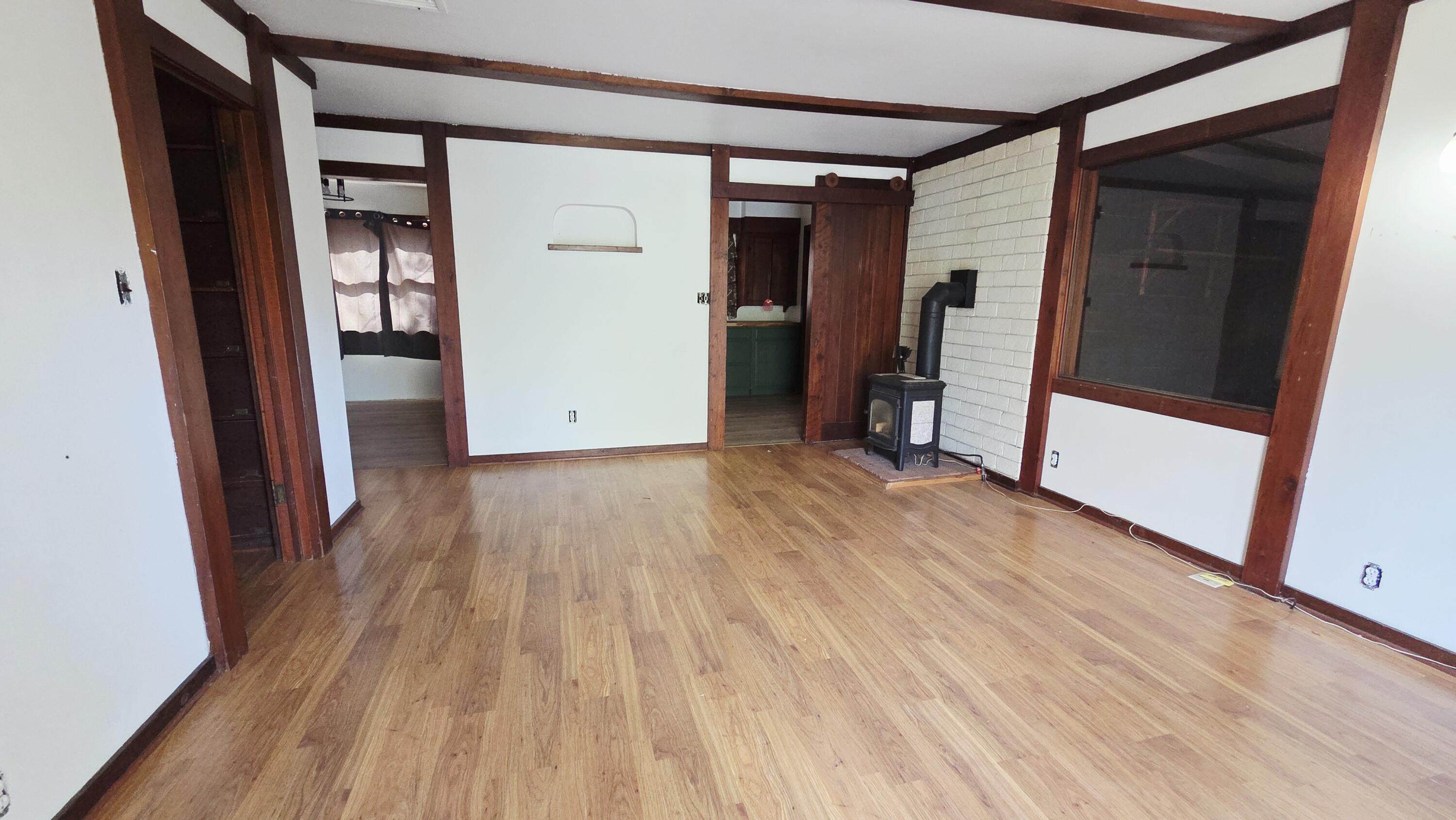 37647 Rio Vista Dr, Springville, CA 93265
