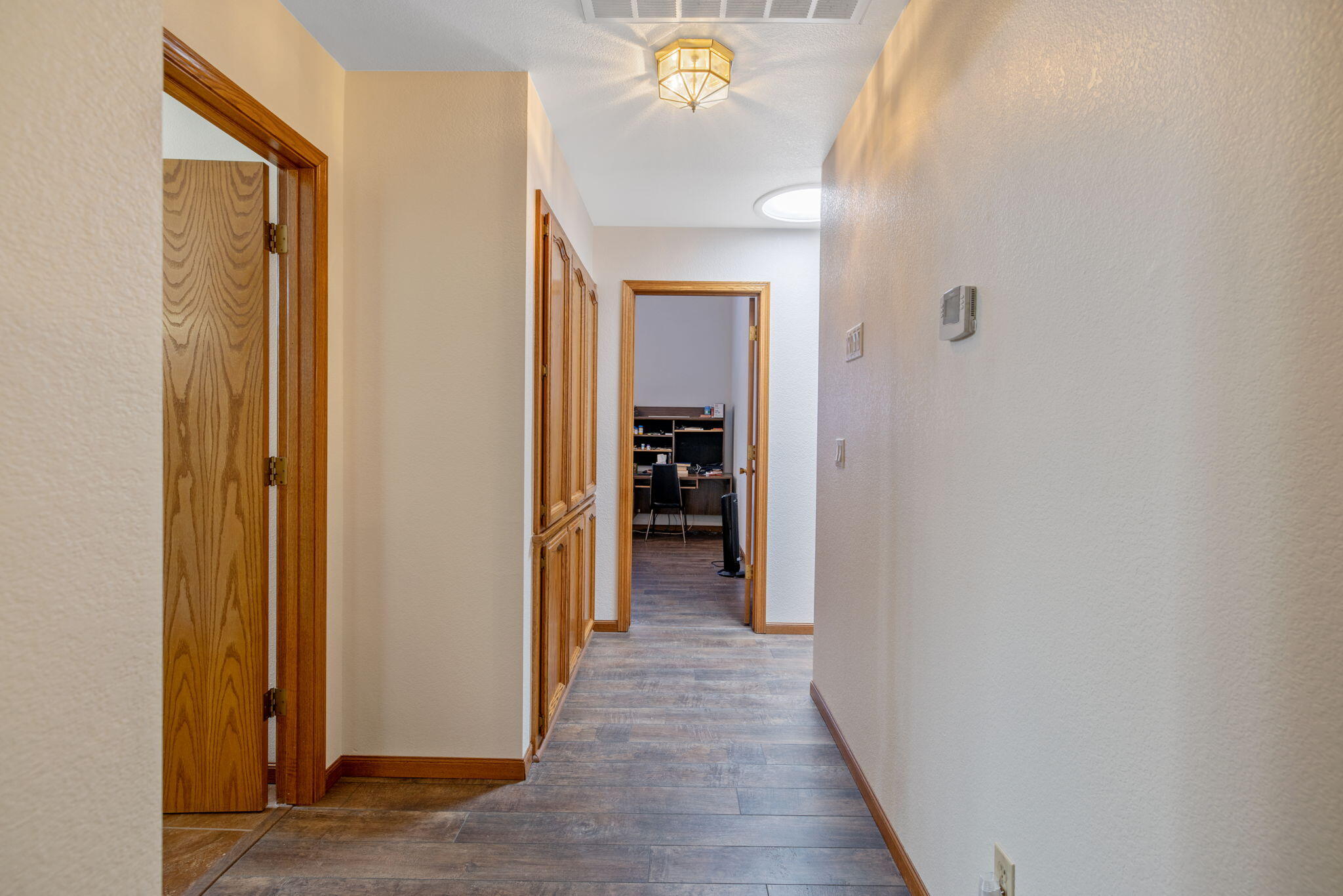 1968 London Cir, Tulare, CA 93274