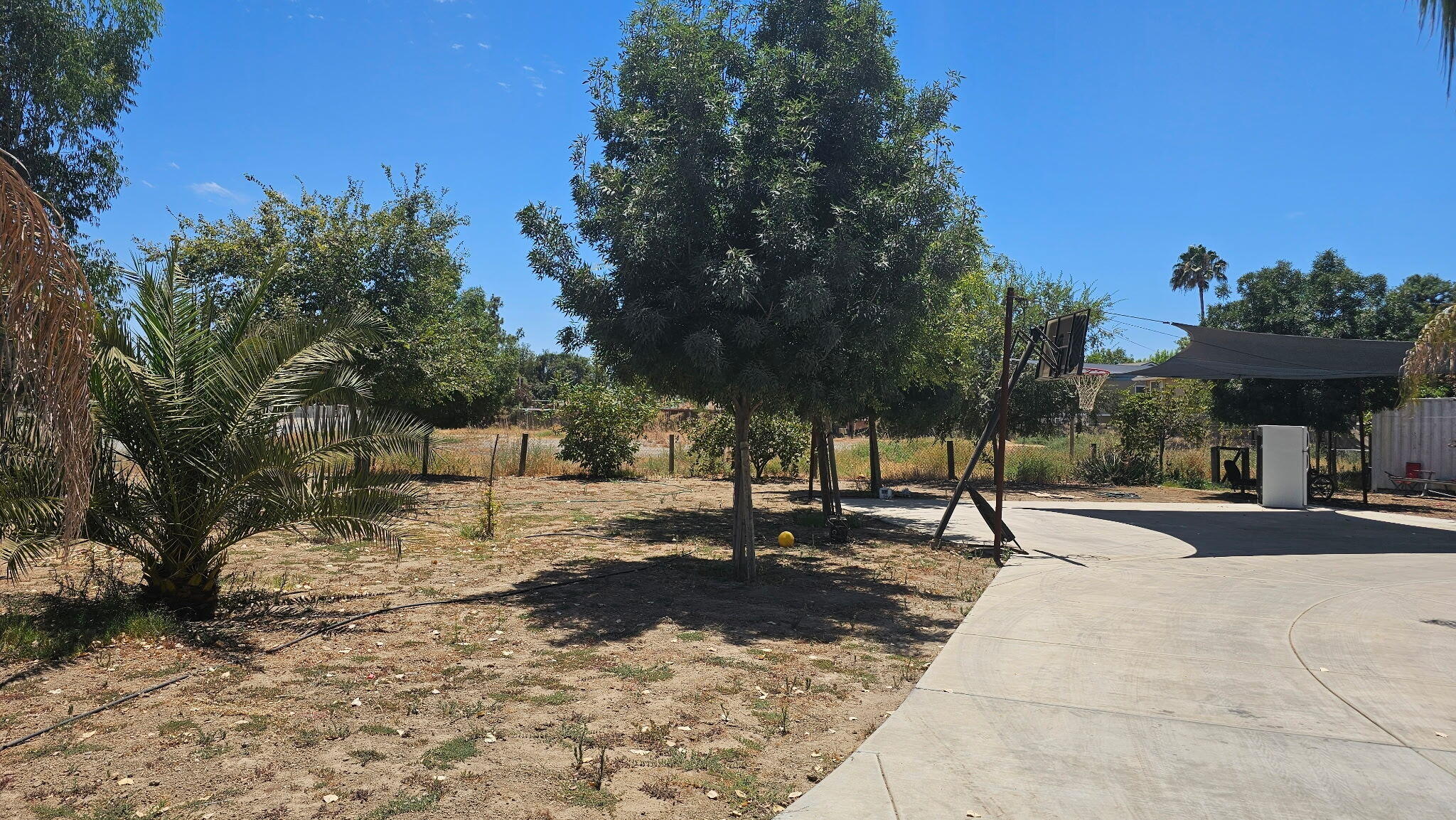 595 N Evans Rd, Tipton, CA 93272