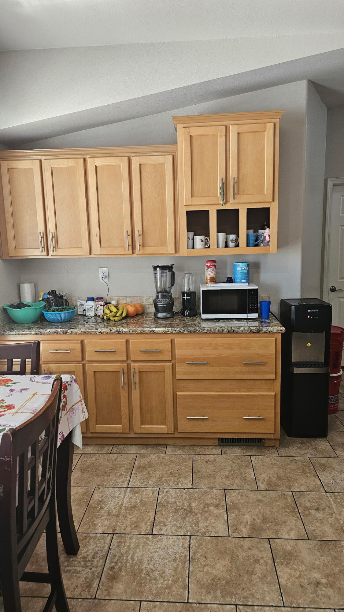 595 N Evans Rd, Tipton, CA 93272