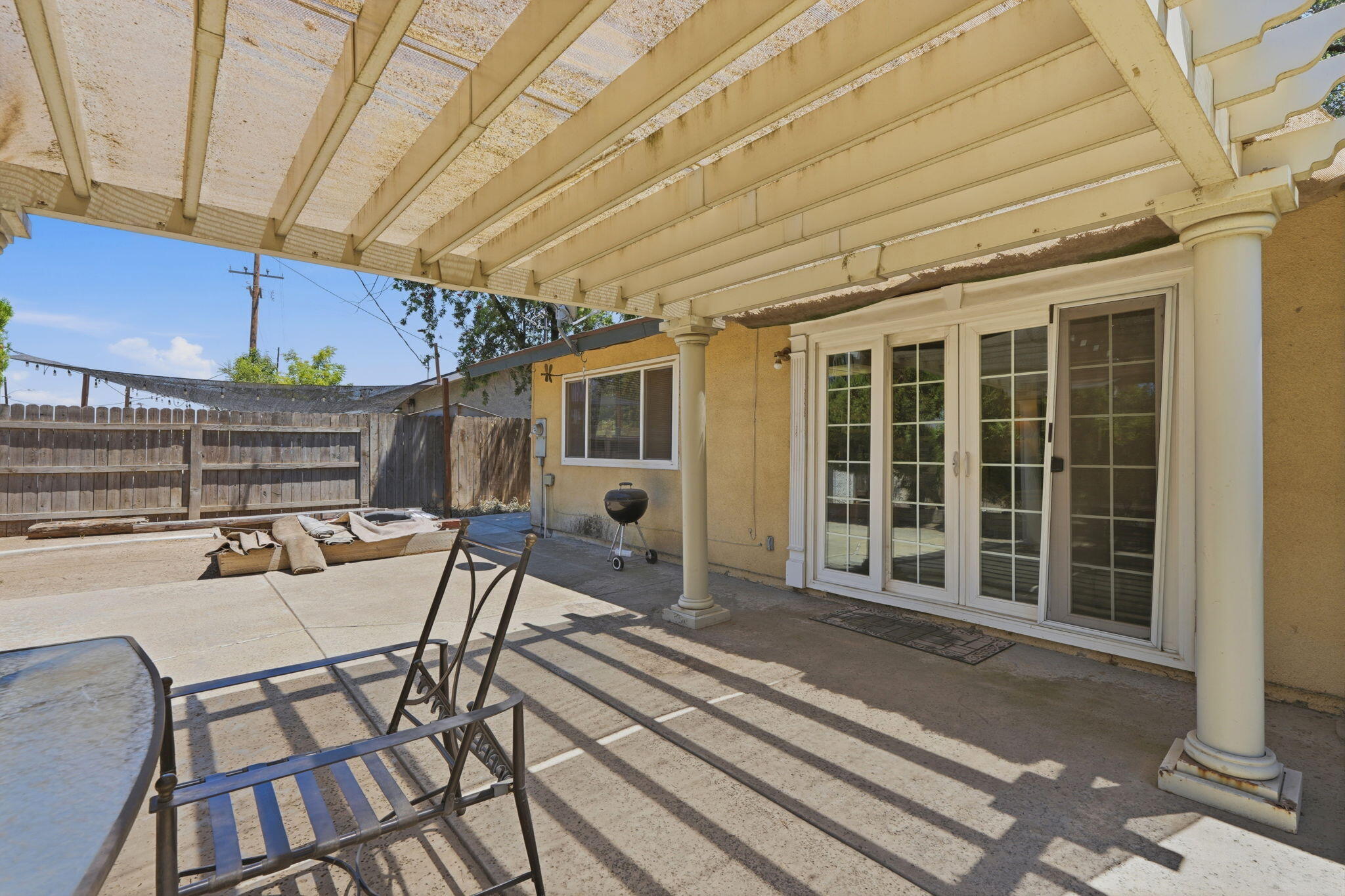 2017 S Woodland St, Visalia, CA 93277
