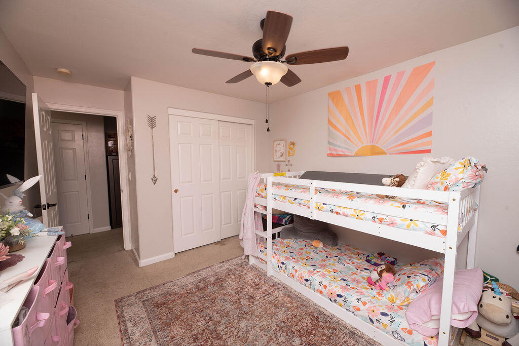 112 N Casablanca St, Visalia, CA 93292