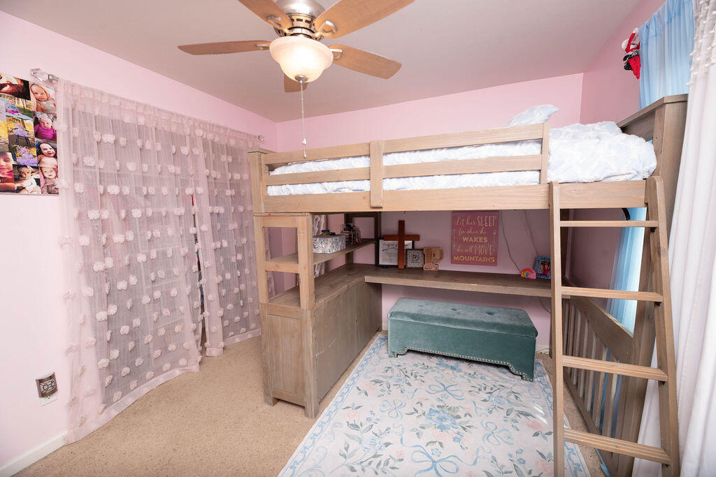 112 N Casablanca St, Visalia, CA 93292