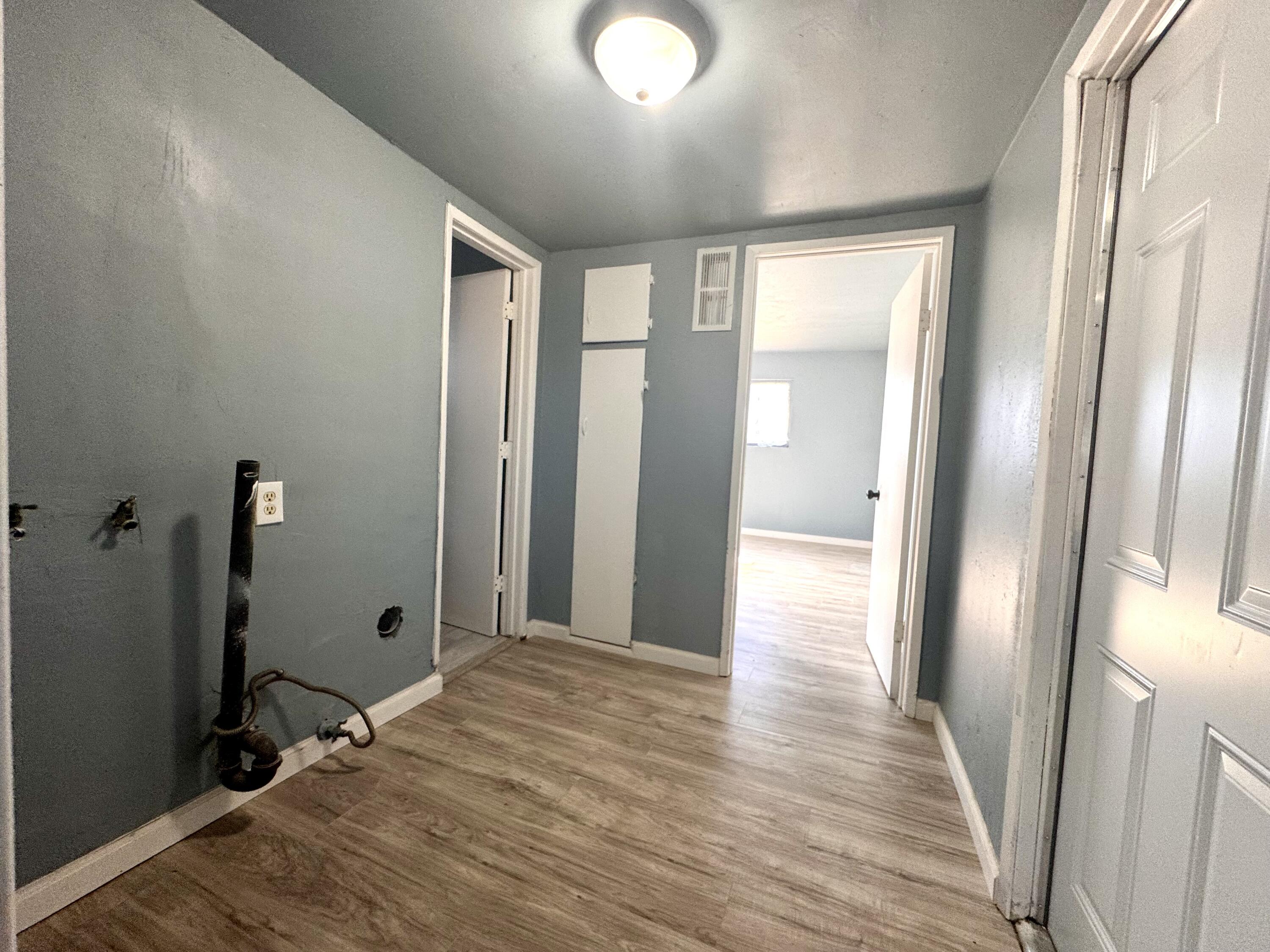 632 E Douglas Ave, Visalia, CA 93292