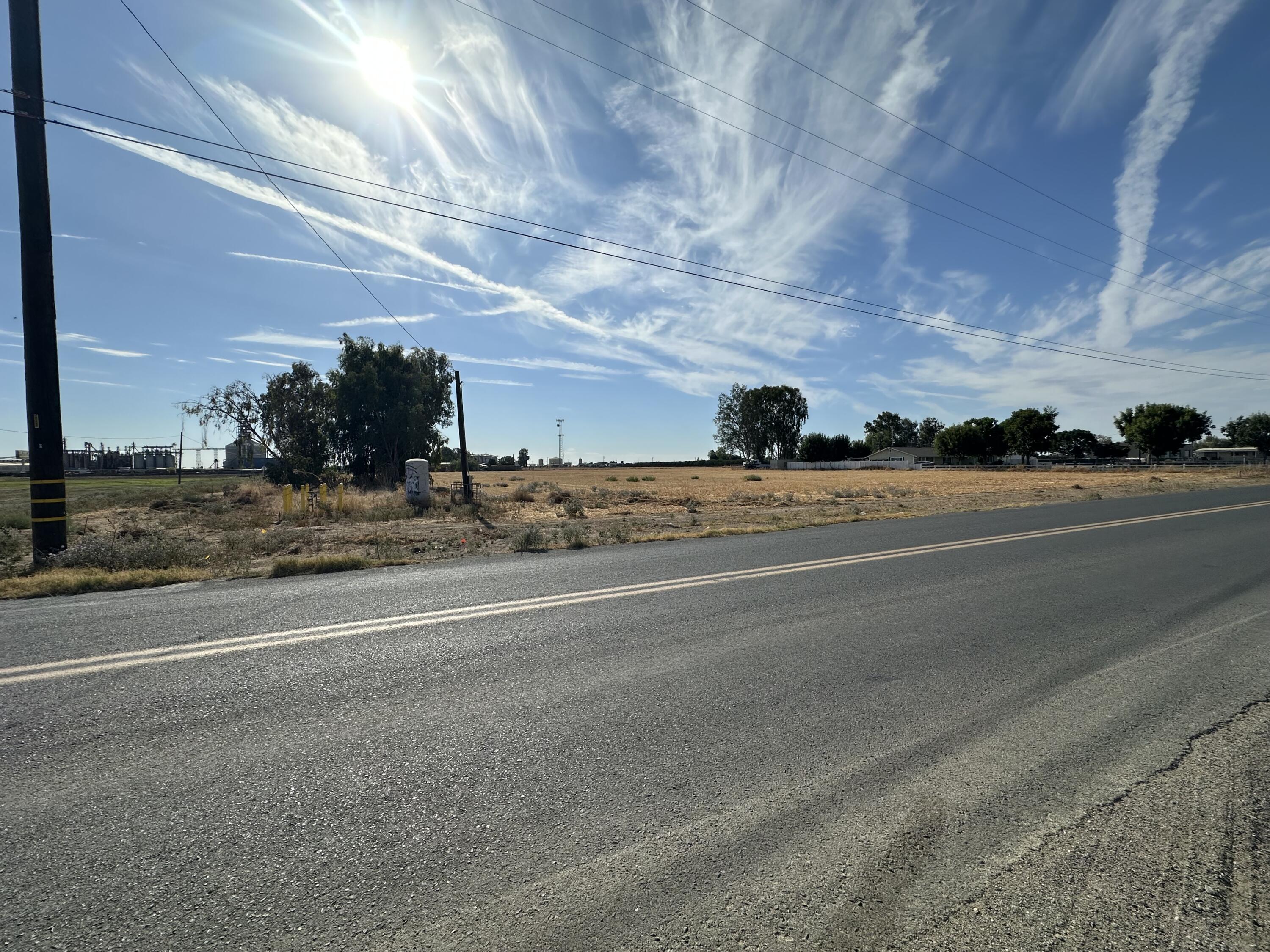 0 E Rd 124, Pixley, CA 93256