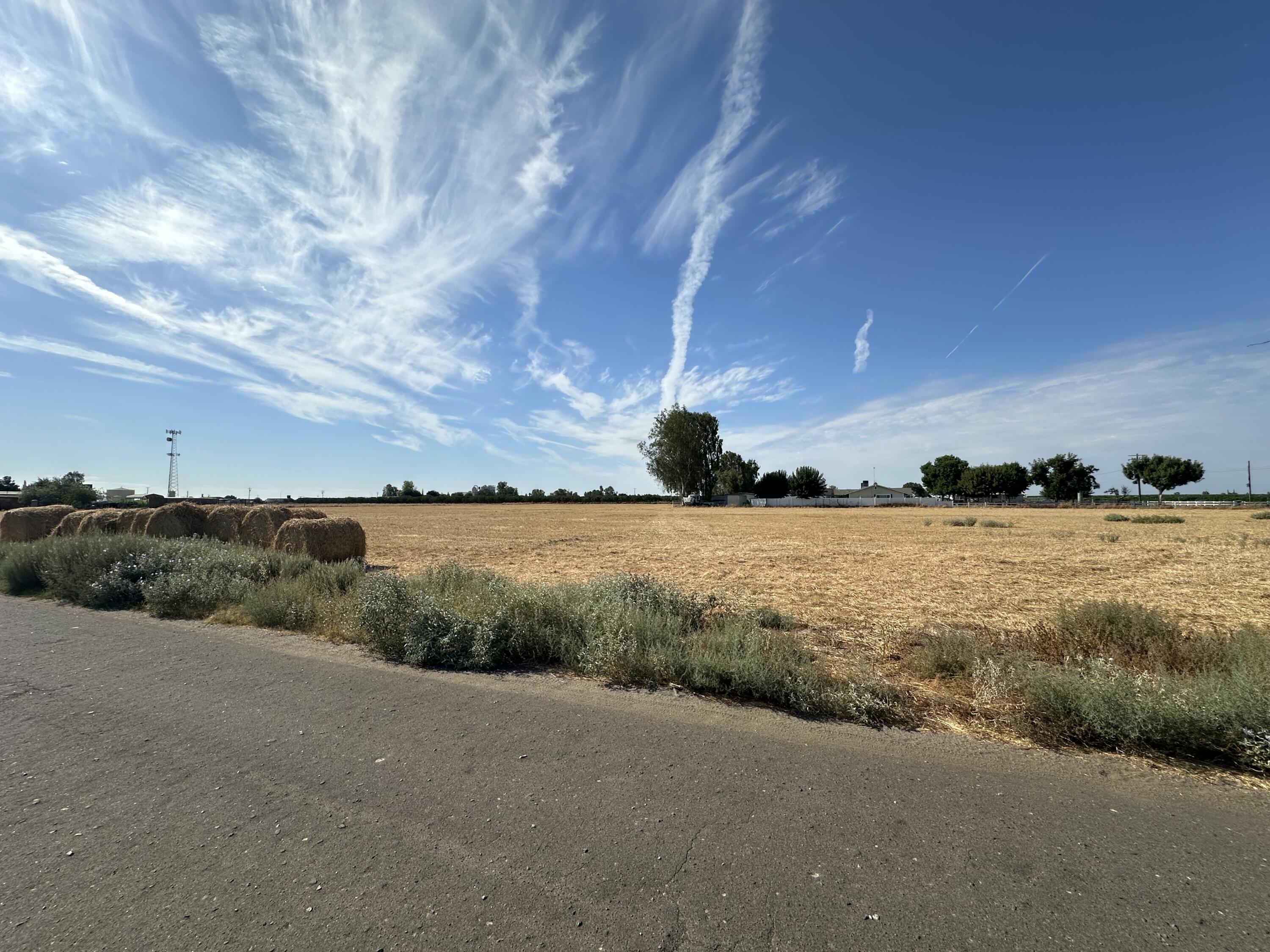 0 E Rd 124, Pixley, CA 93256