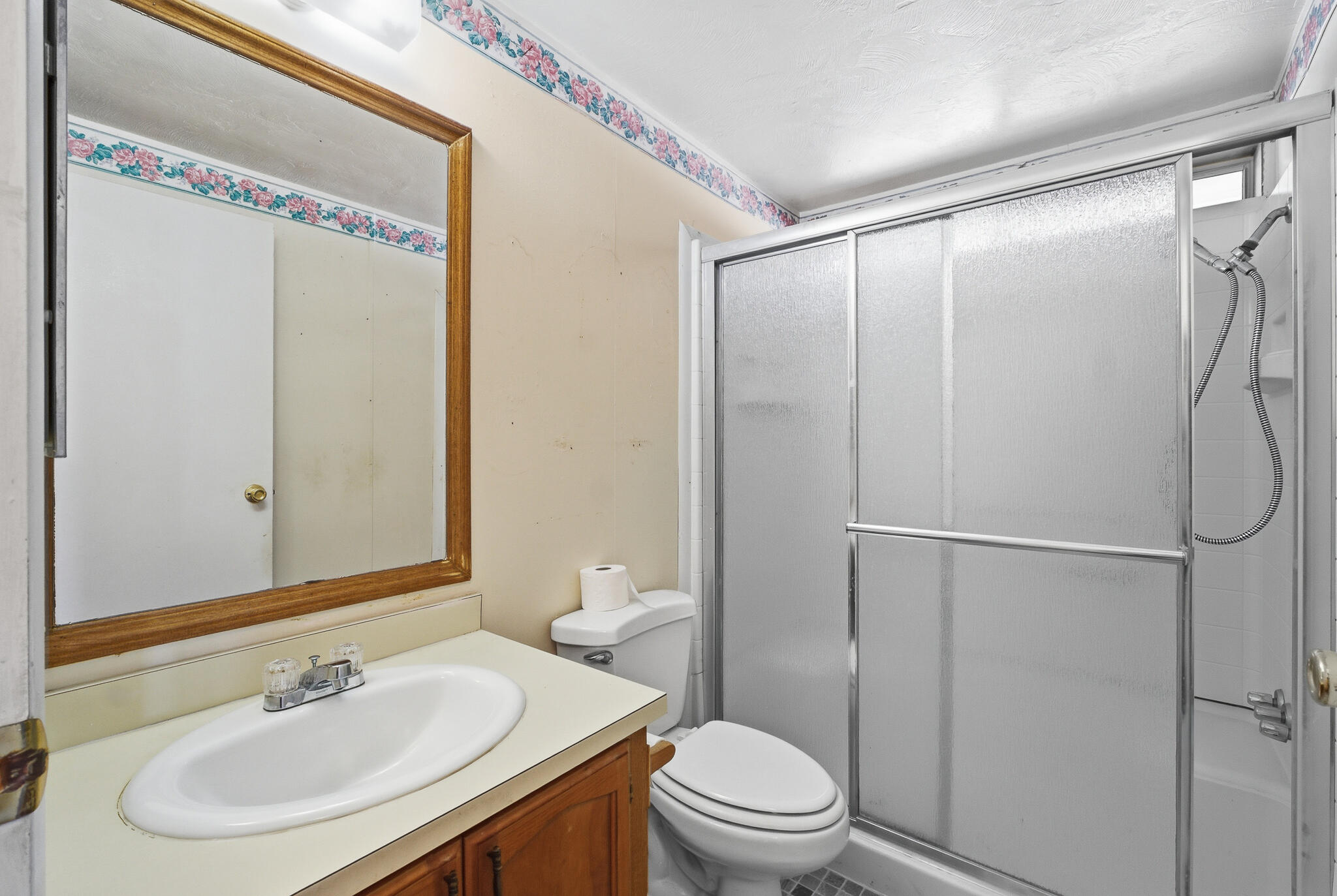 4633 S Terrace St, Visalia, CA 93277
