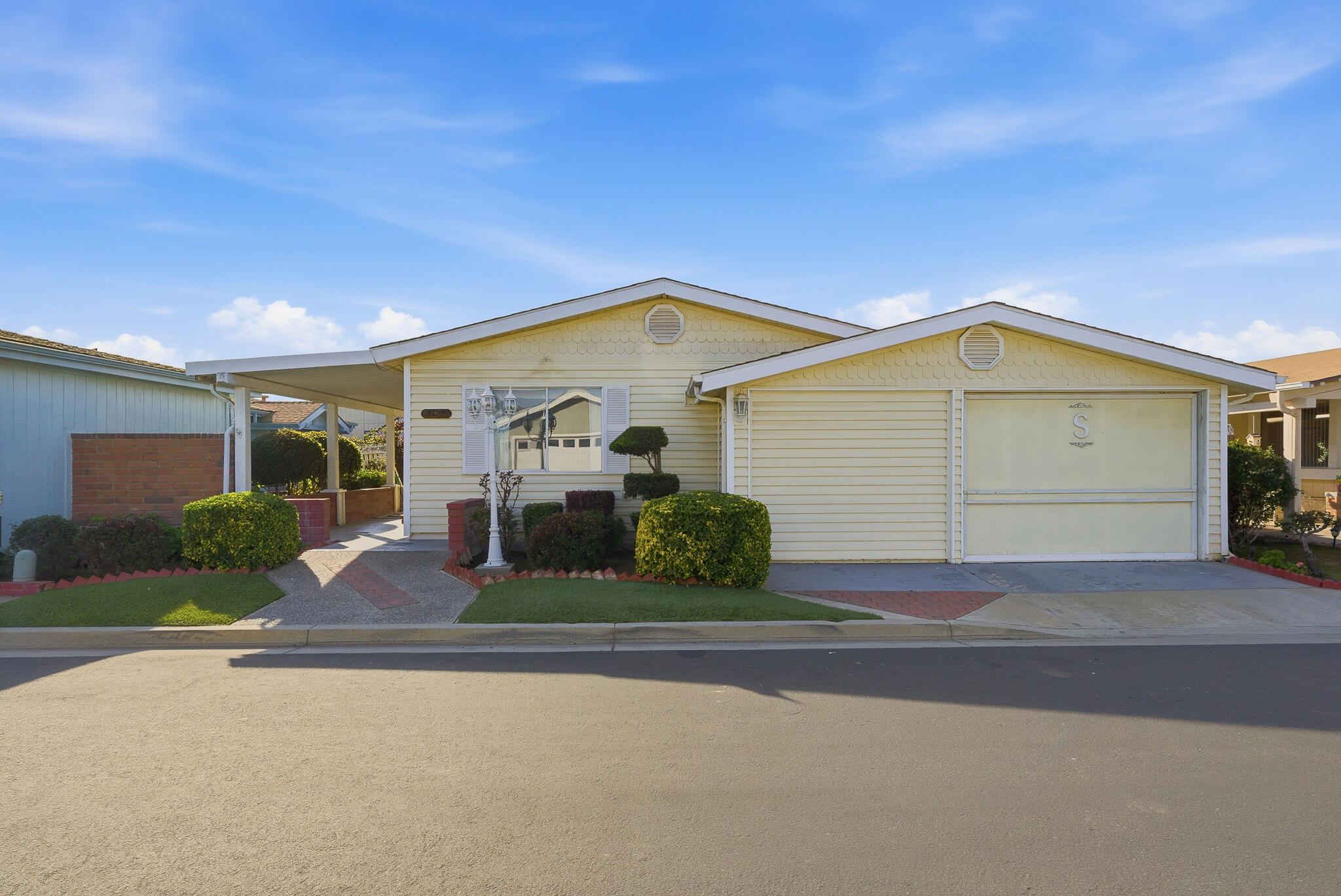 4633 S Terrace St, Visalia, CA 93277