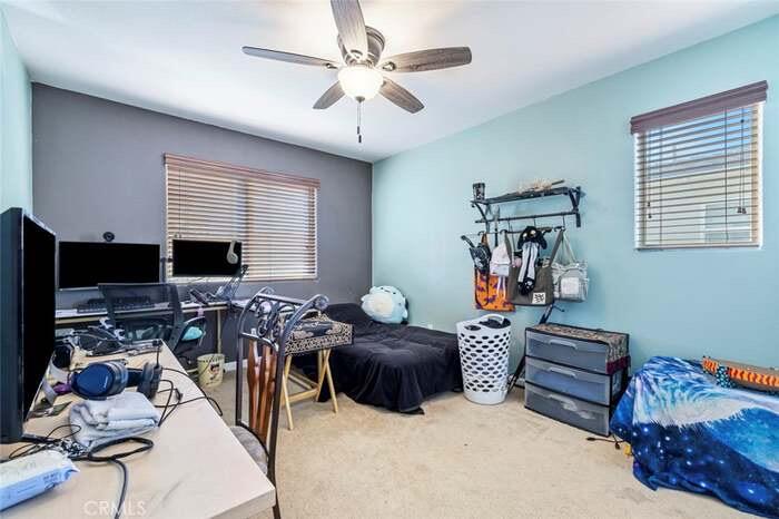 2090 Dunbar Way, Dinuba, CA 93618