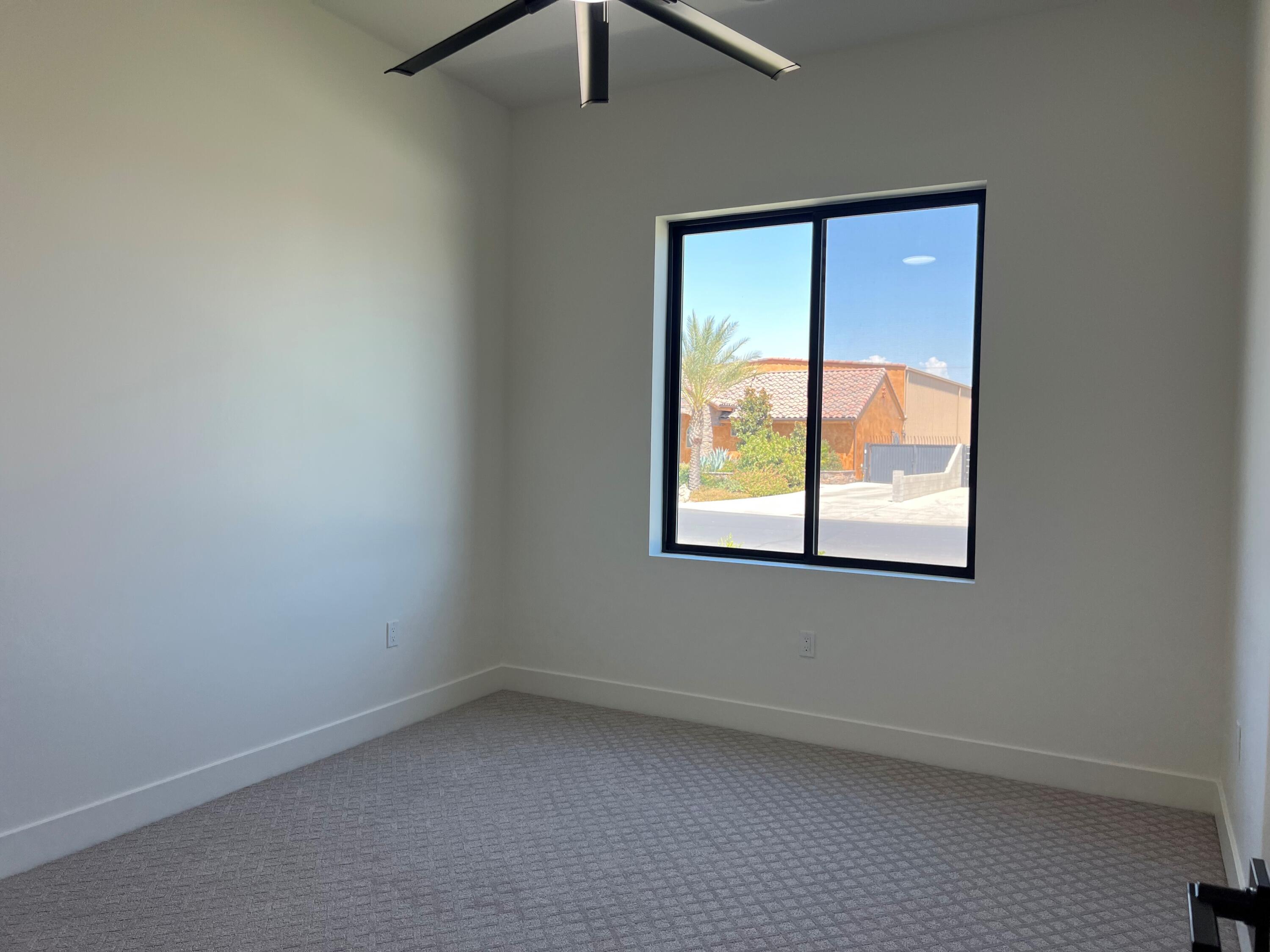 2219 Diamante Dr, Tulare, CA 93274
