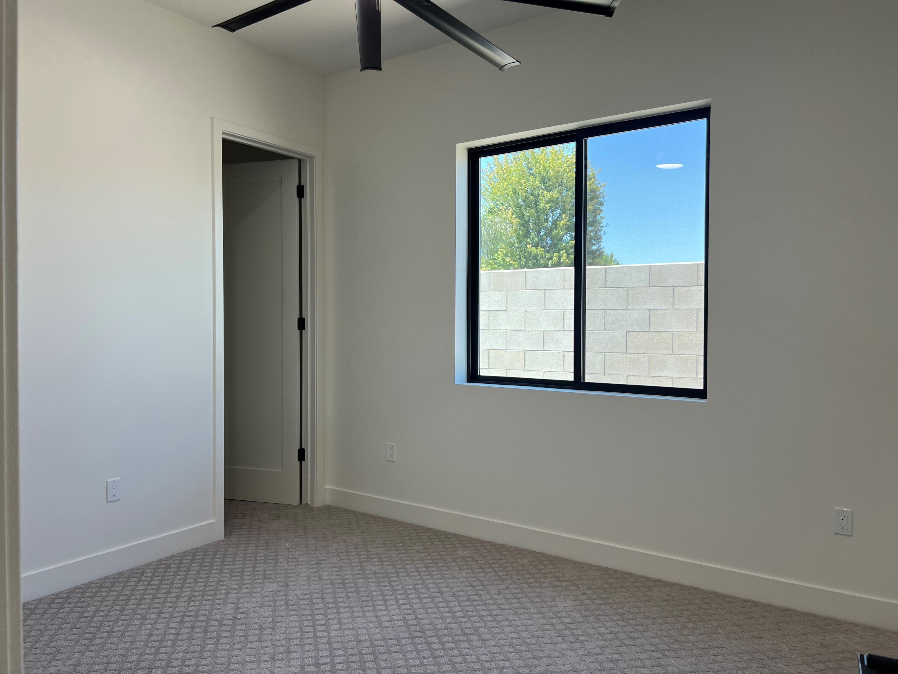 2219 Diamante Dr, Tulare, CA 93274