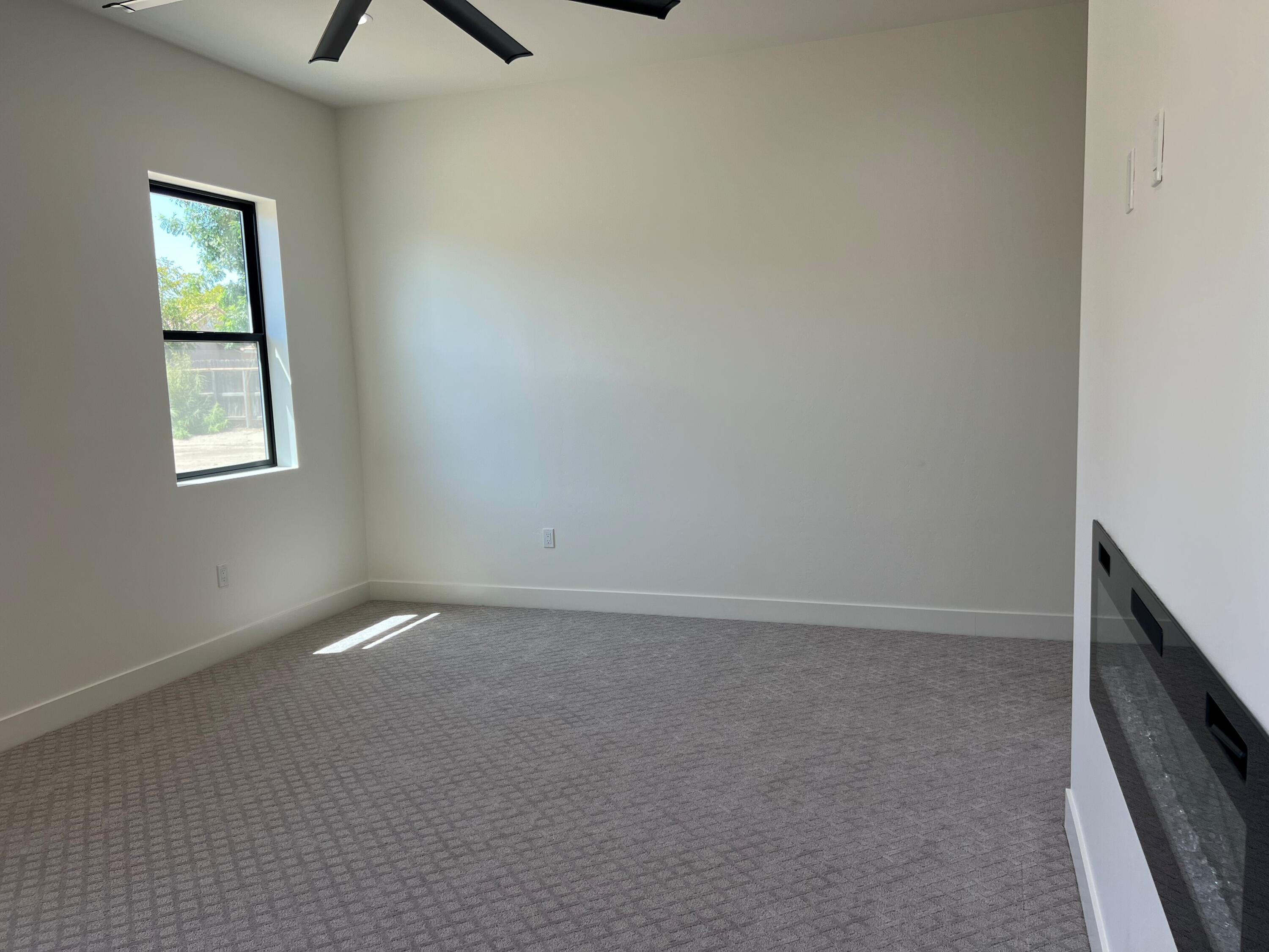 2219 Diamante Dr, Tulare, CA 93274