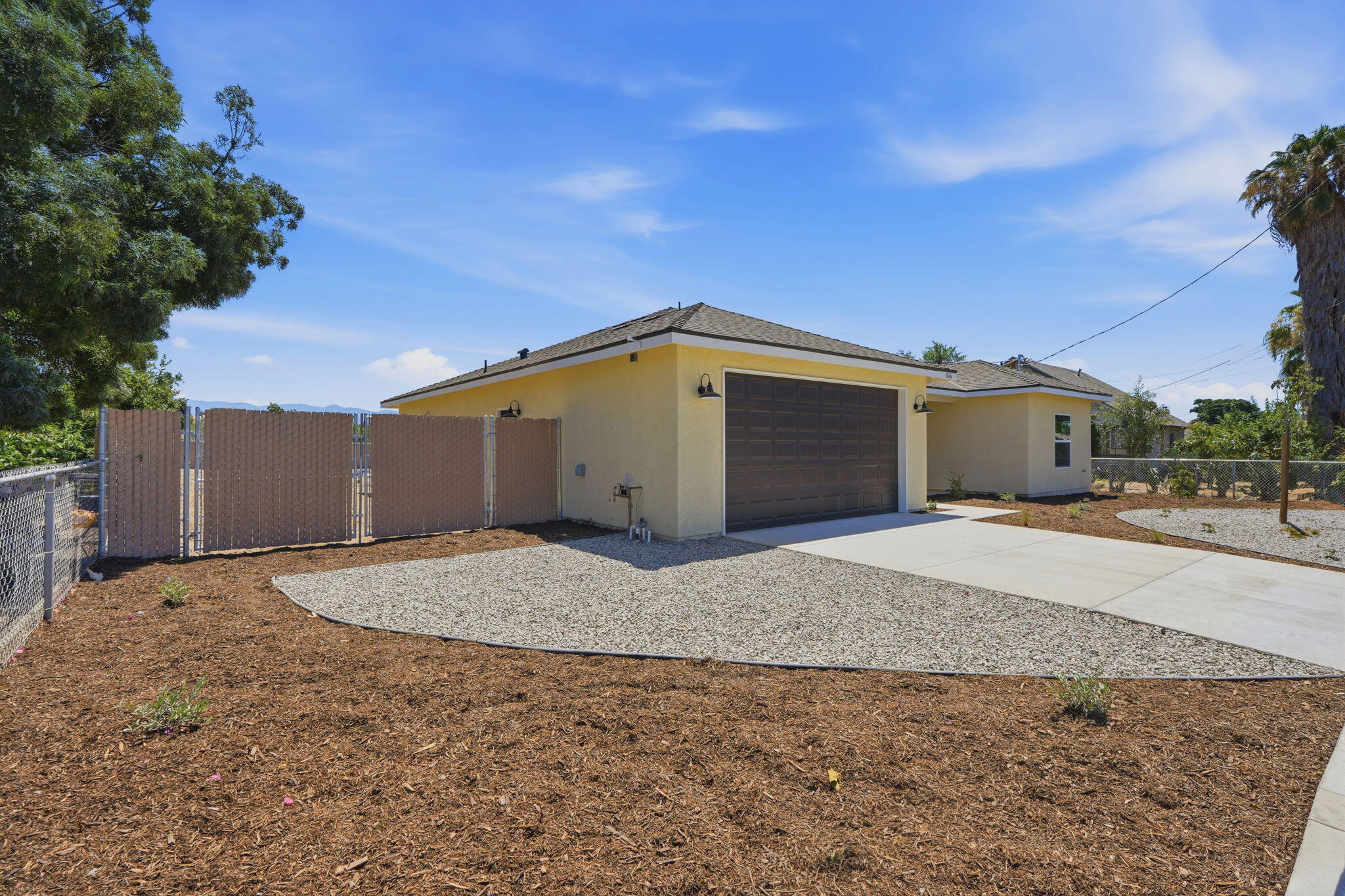 156 S Leggett St, Porterville, CA 93257