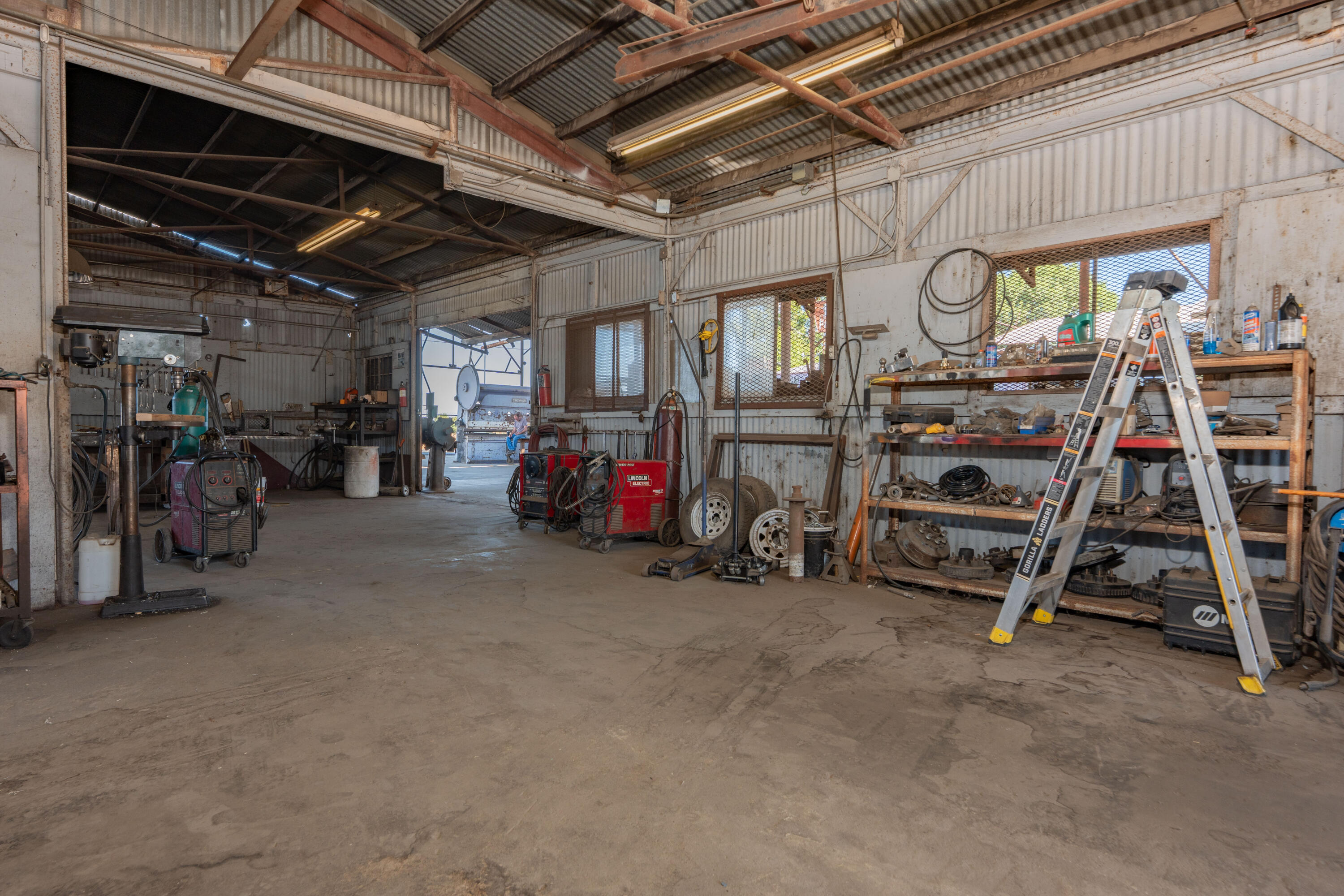 22220 Avenue 152, Porterville, CA 93257