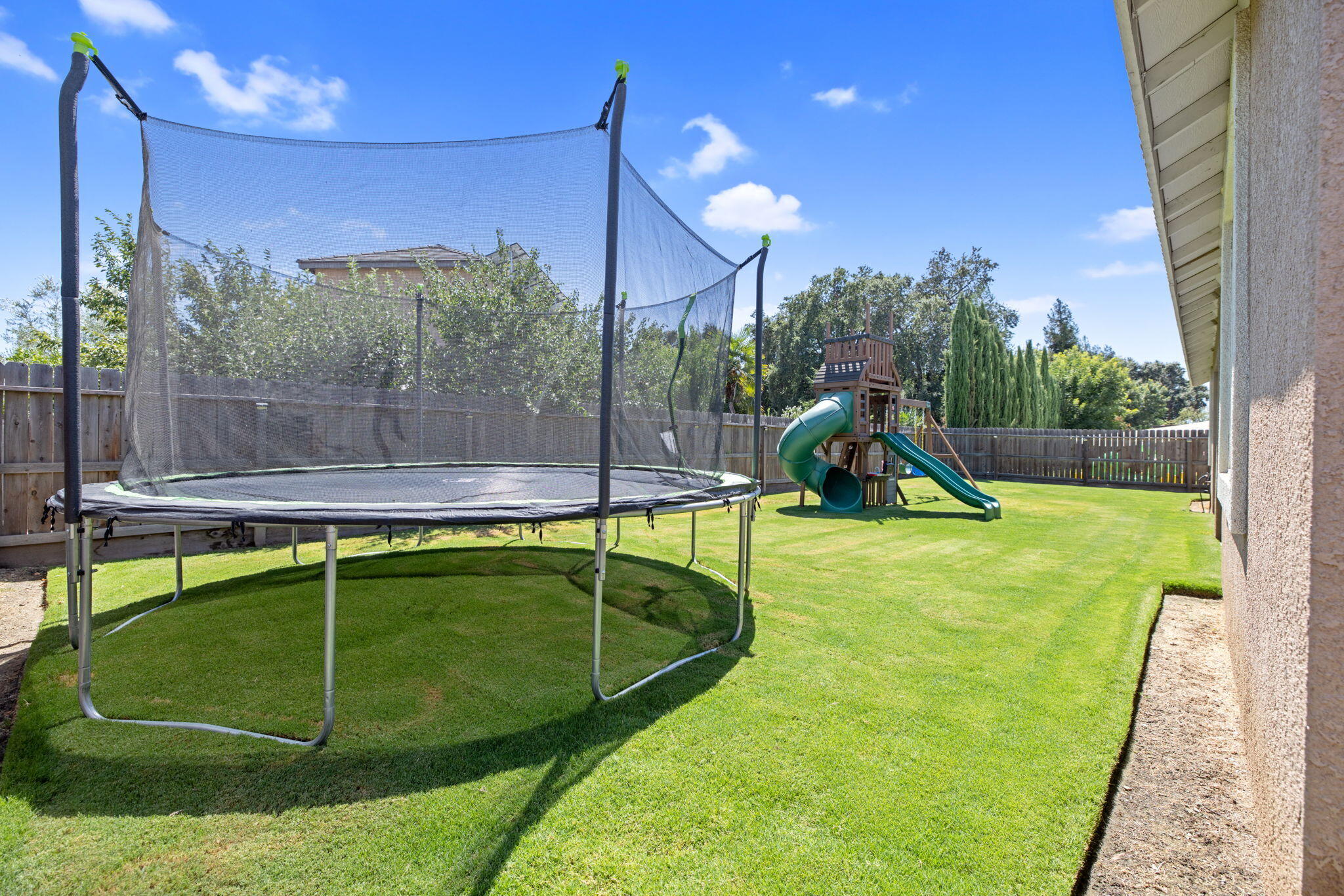 6545 W Wren Ave, Visalia, CA 93291