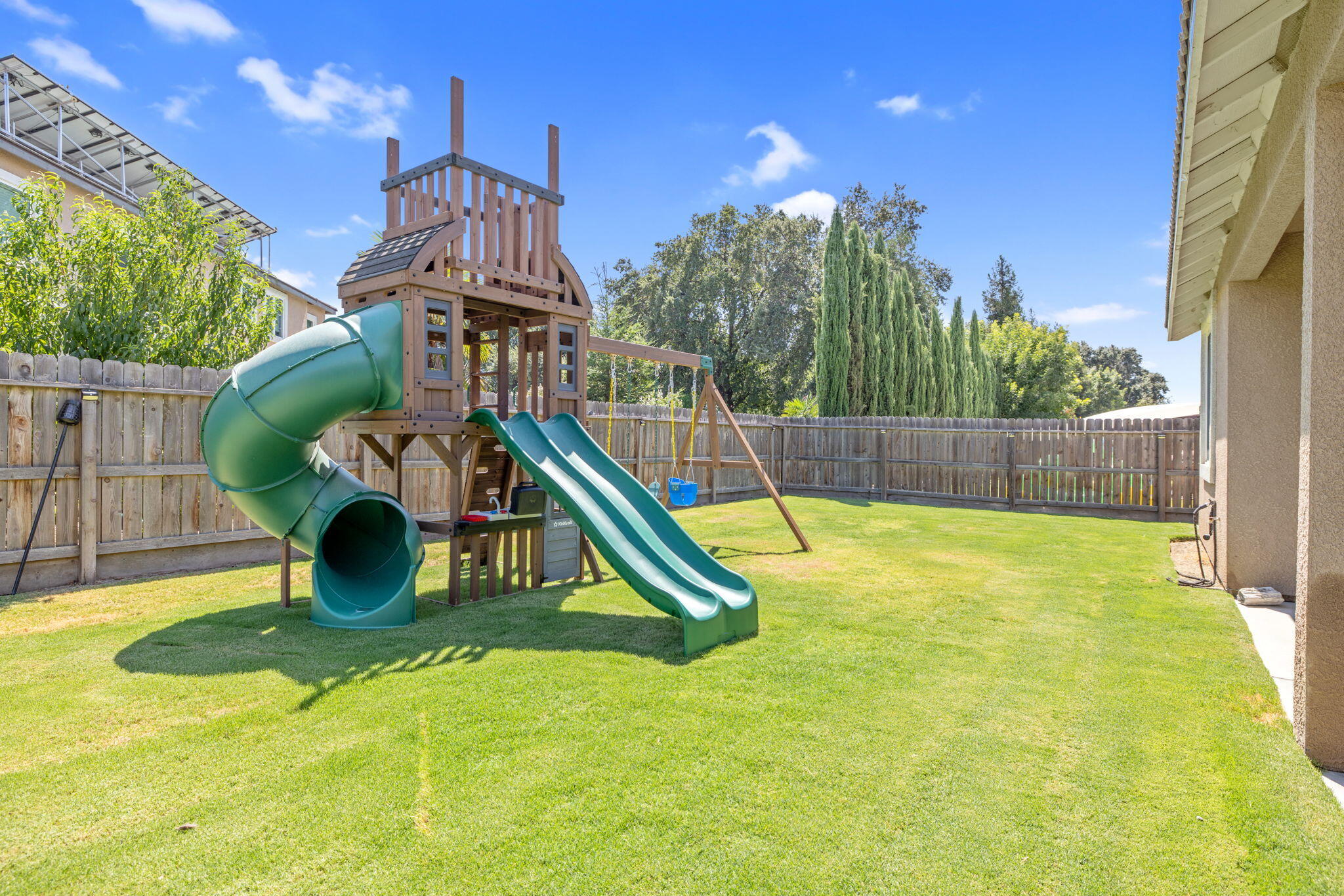 6545 W Wren Ave, Visalia, CA 93291