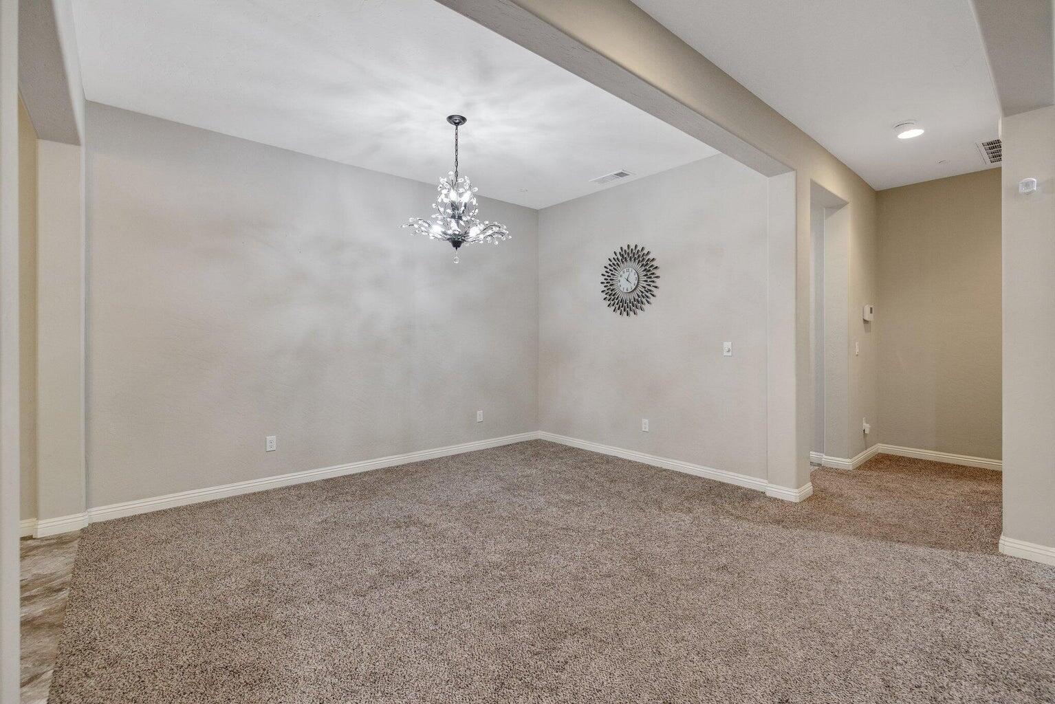 6545 W Wren Ave, Visalia, CA 93291