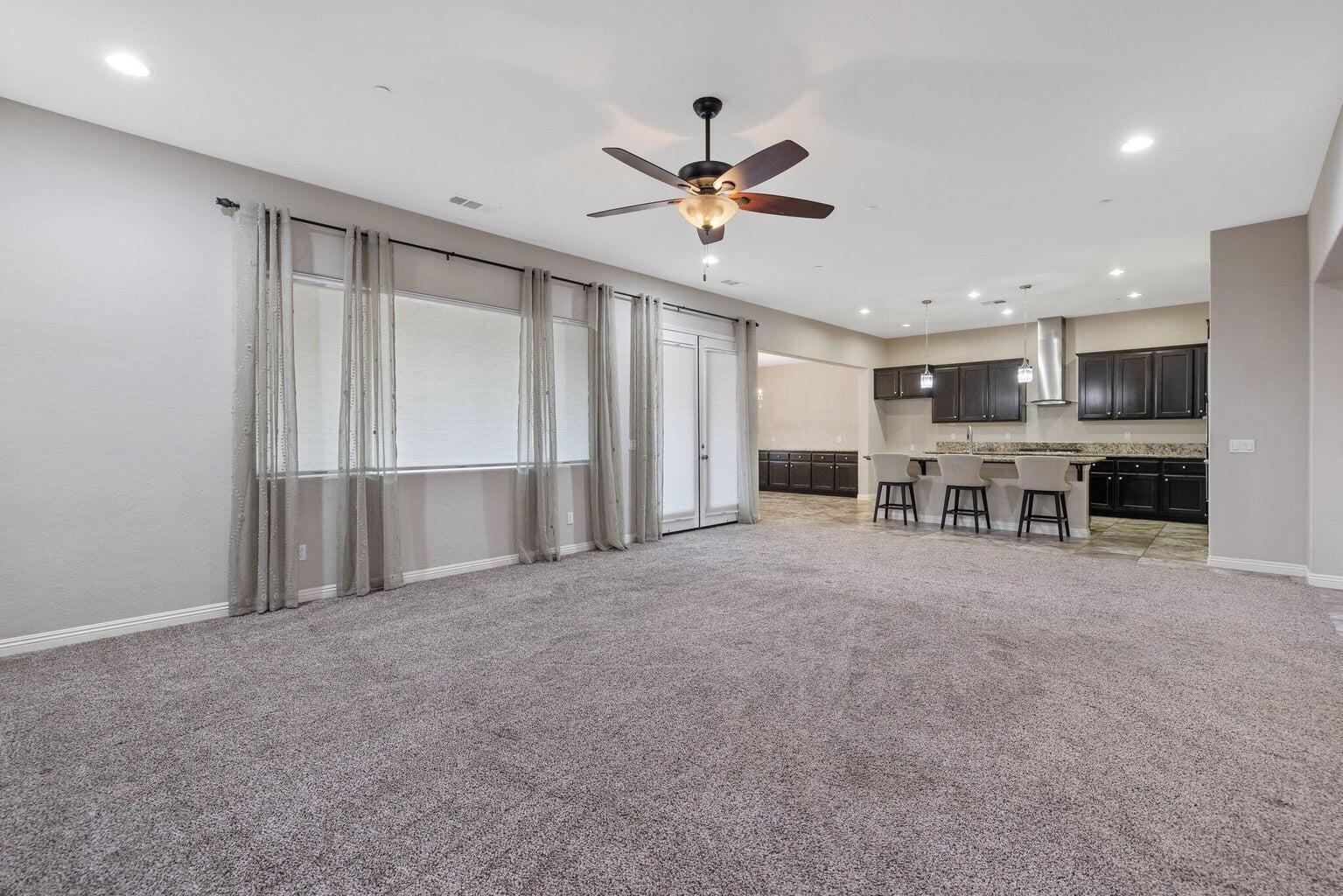 6545 W Wren Ave, Visalia, CA 93291