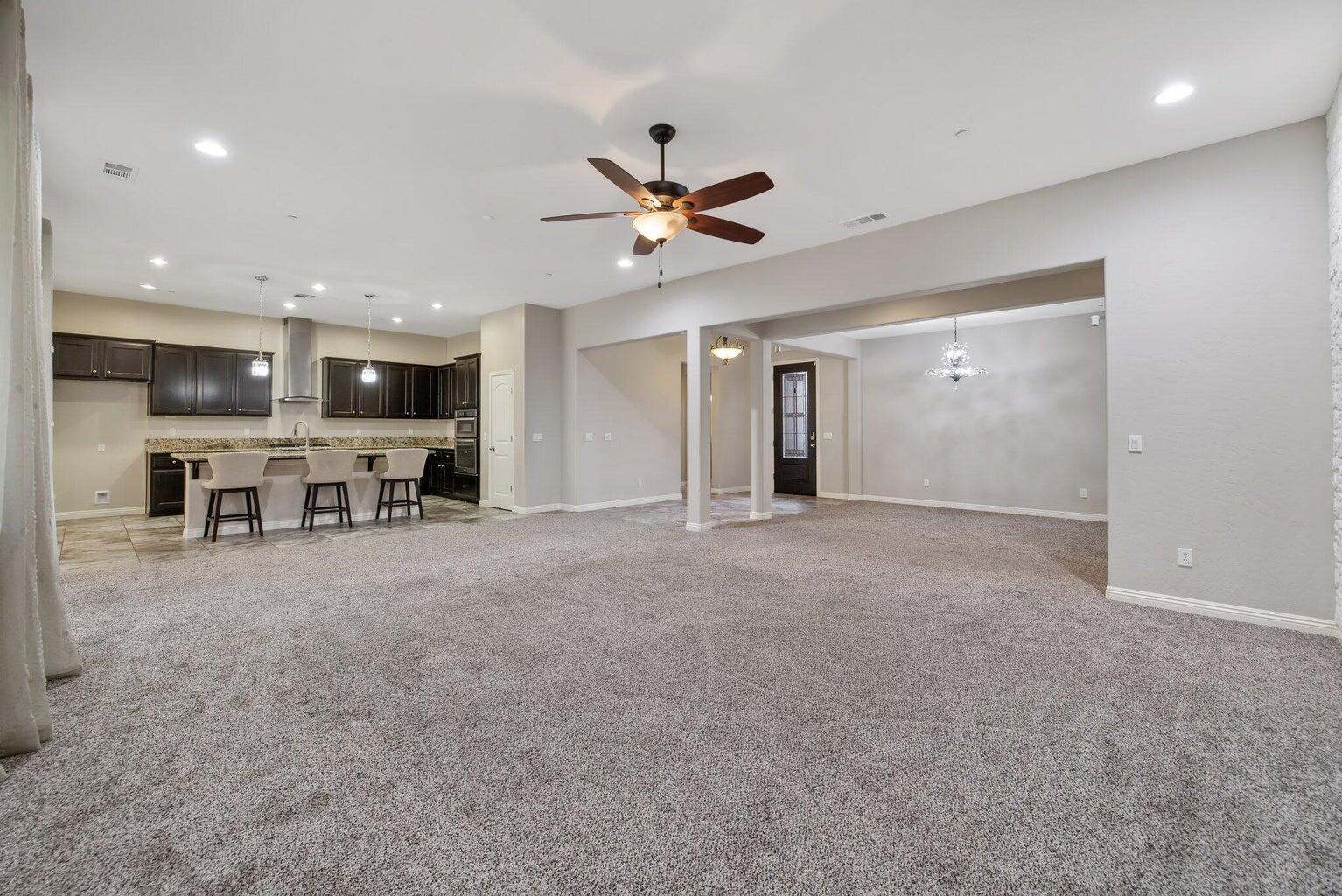6545 W Wren Ave, Visalia, CA 93291
