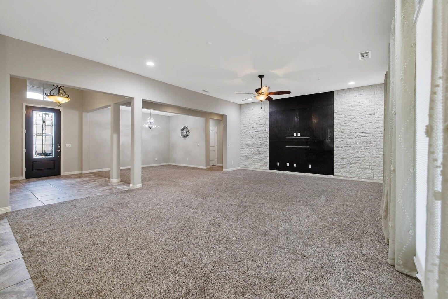 6545 W Wren Ave, Visalia, CA 93291