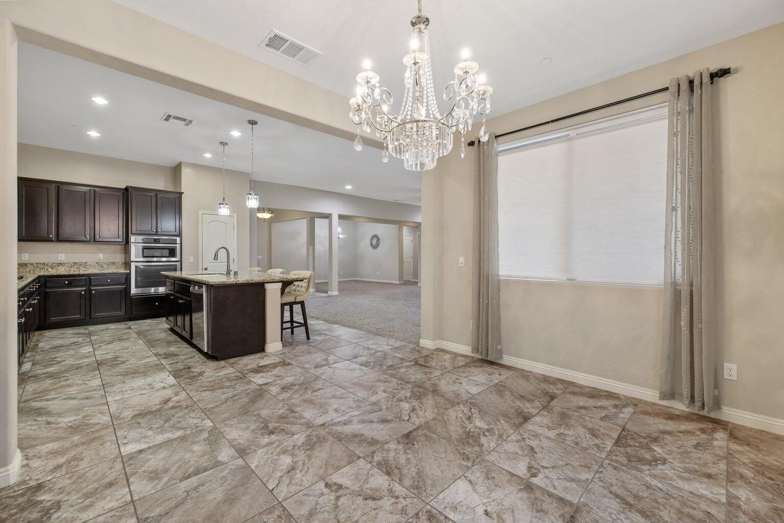 6545 W Wren Ave, Visalia, CA 93291
