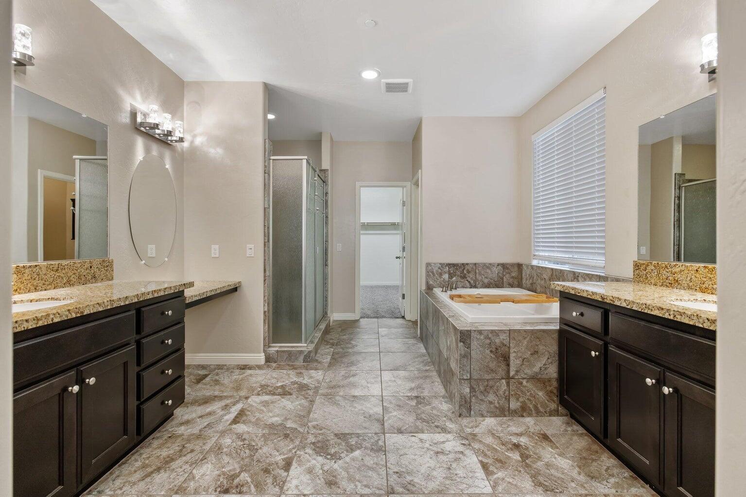 6545 W Wren Ave, Visalia, CA 93291