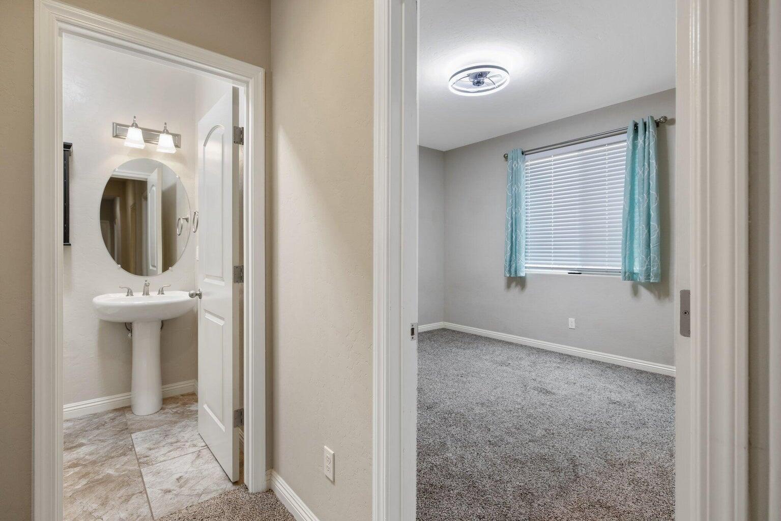6545 W Wren Ave, Visalia, CA 93291