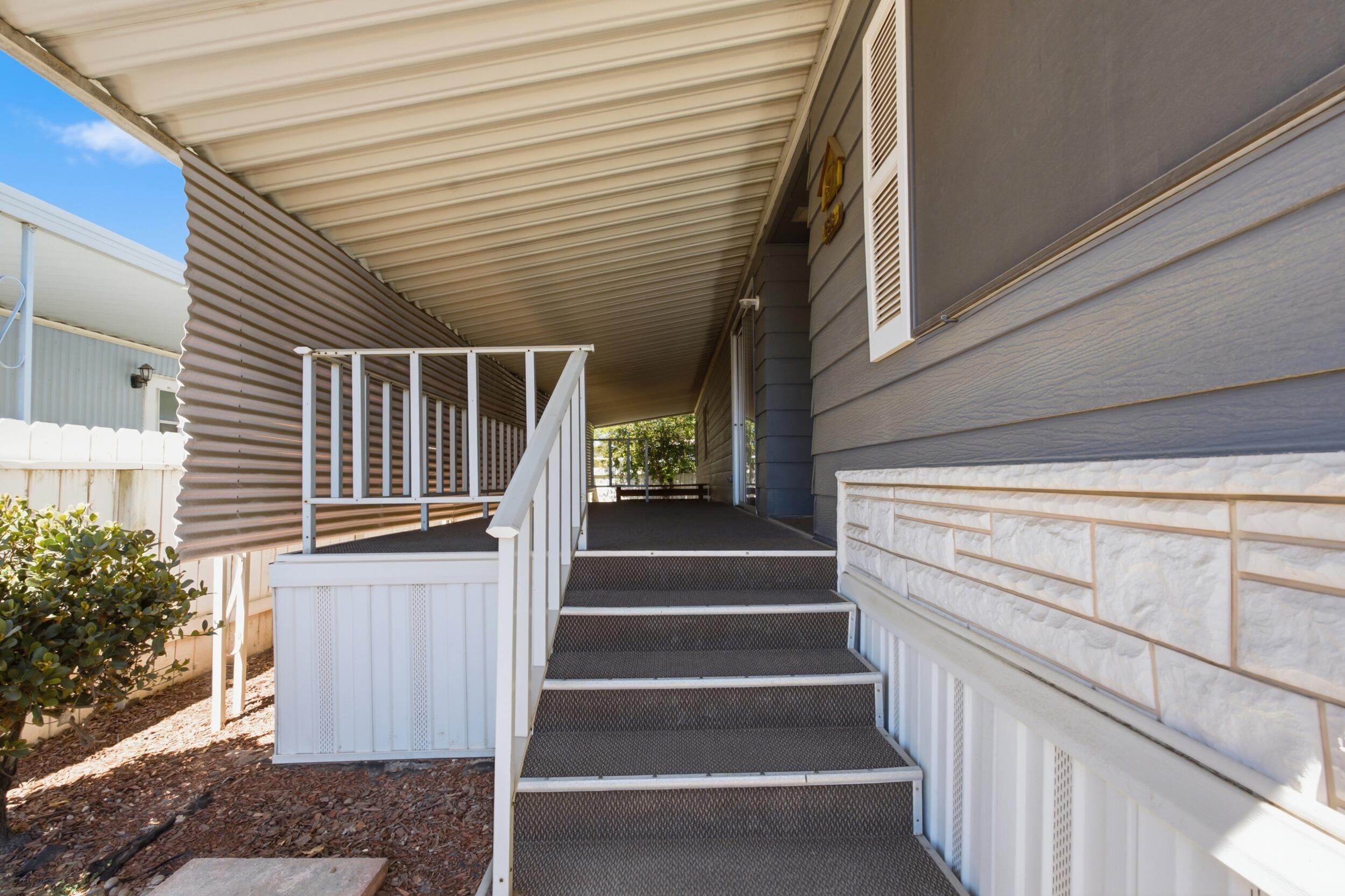 860 E Grangeville Blvd #158, Hanford, CA 93230