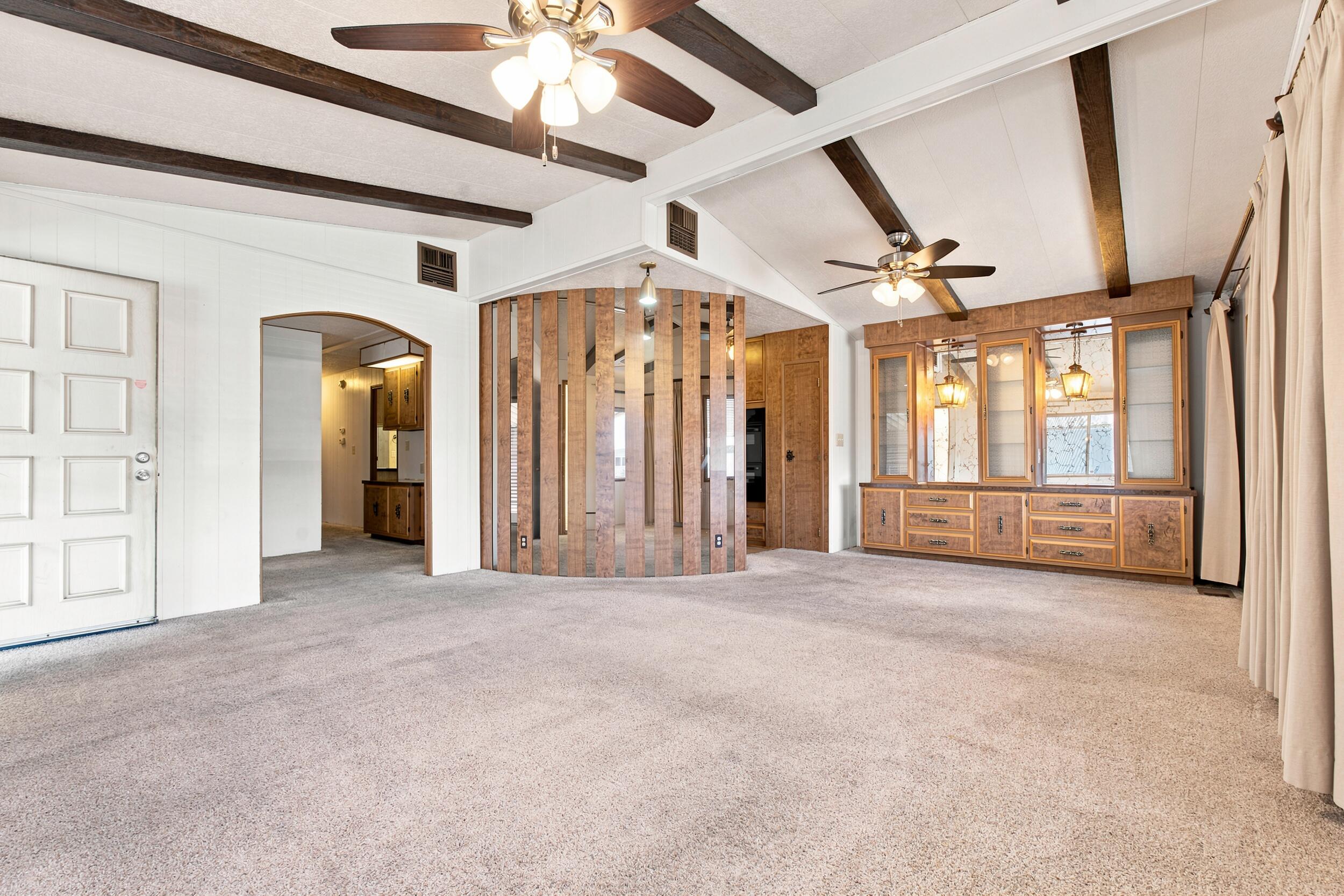 860 E Grangeville Blvd #158, Hanford, CA 93230