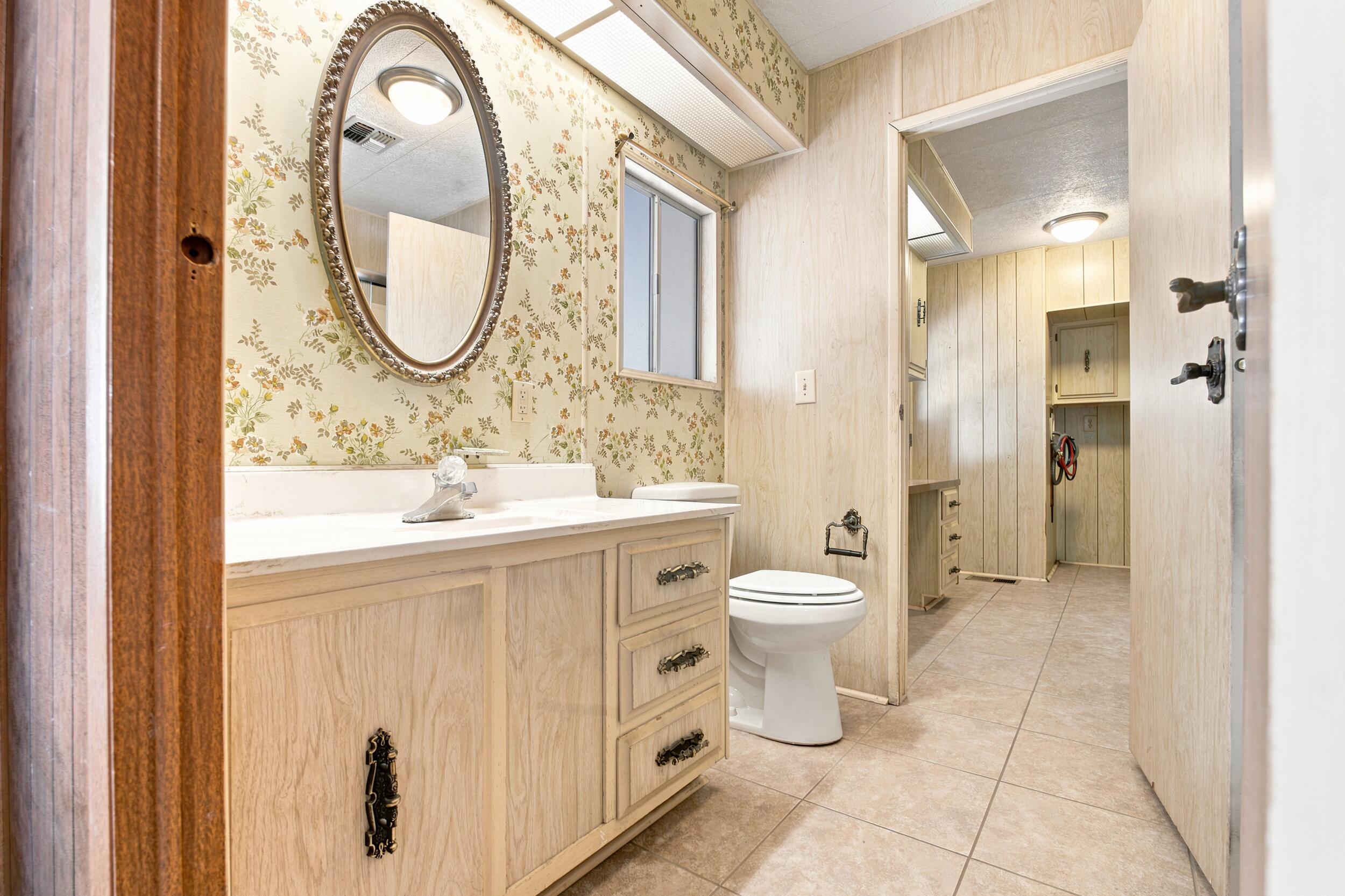 860 E Grangeville Blvd #158, Hanford, CA 93230