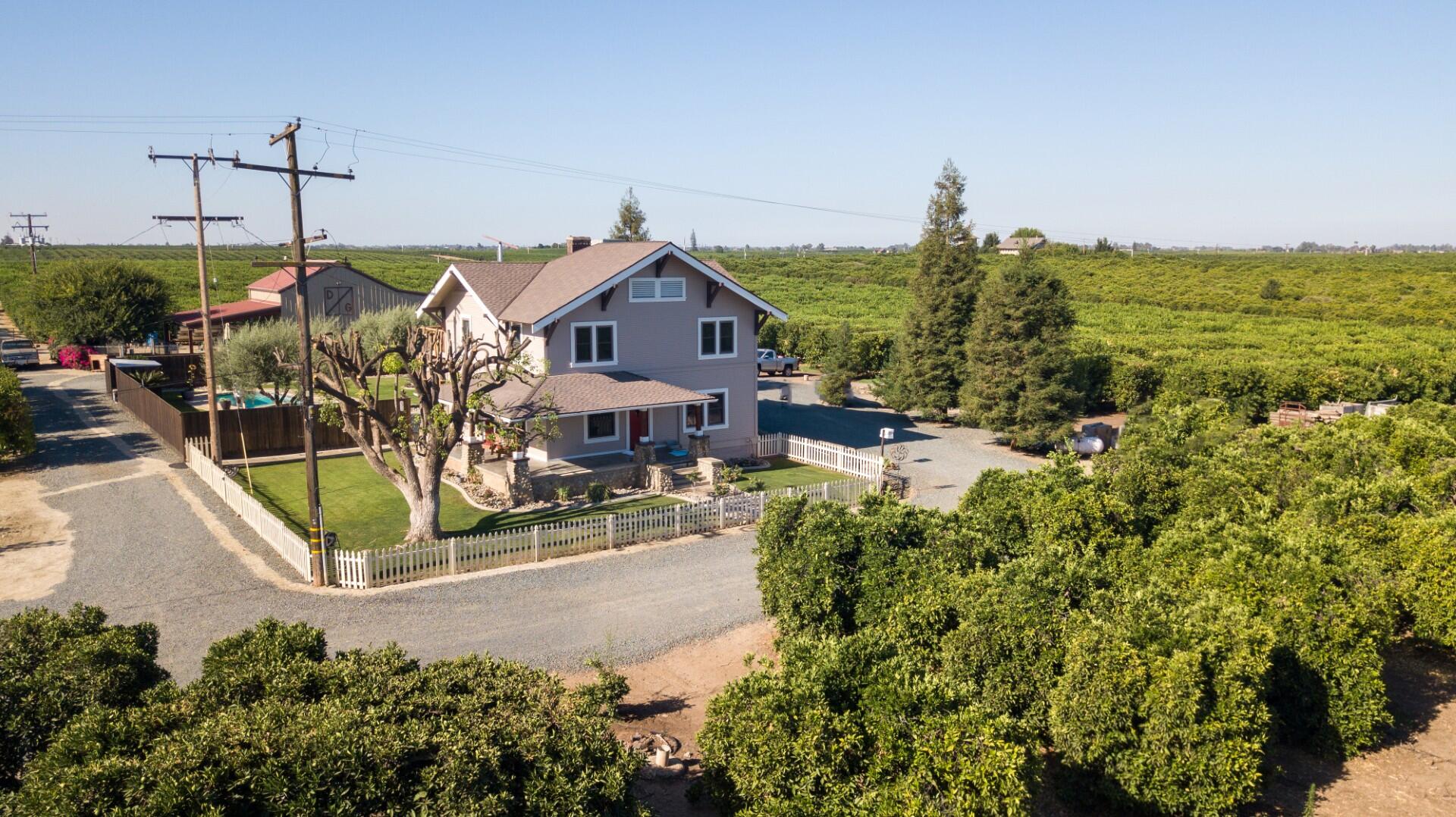 1259 E Teapot Dome Ave, Porterville, CA 93257